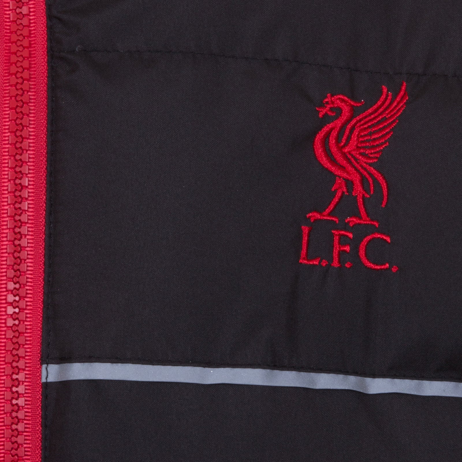 Liverpool kids quilted jacket in black with club crest to chest.