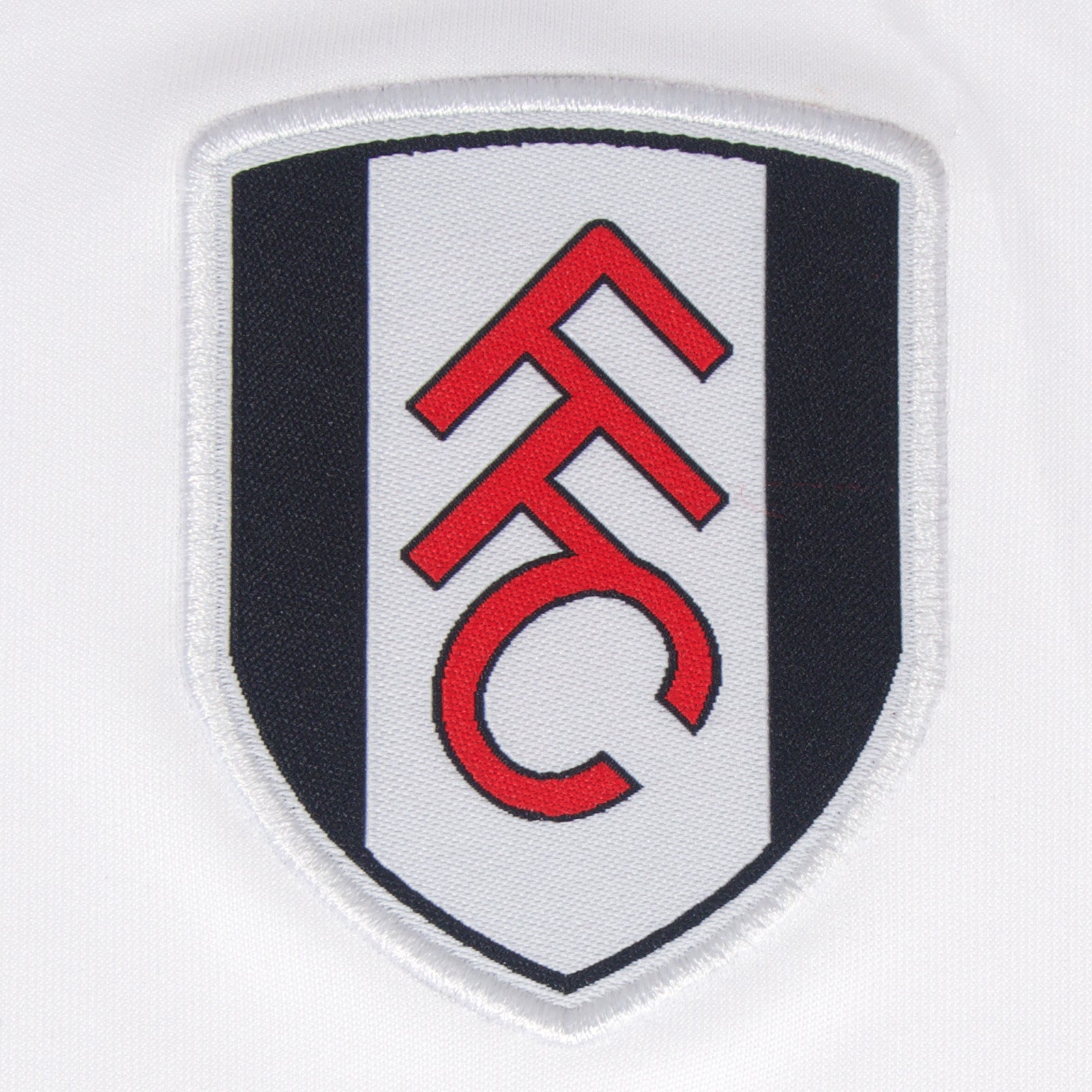Fulham adults T-shirt in white with club crest chest