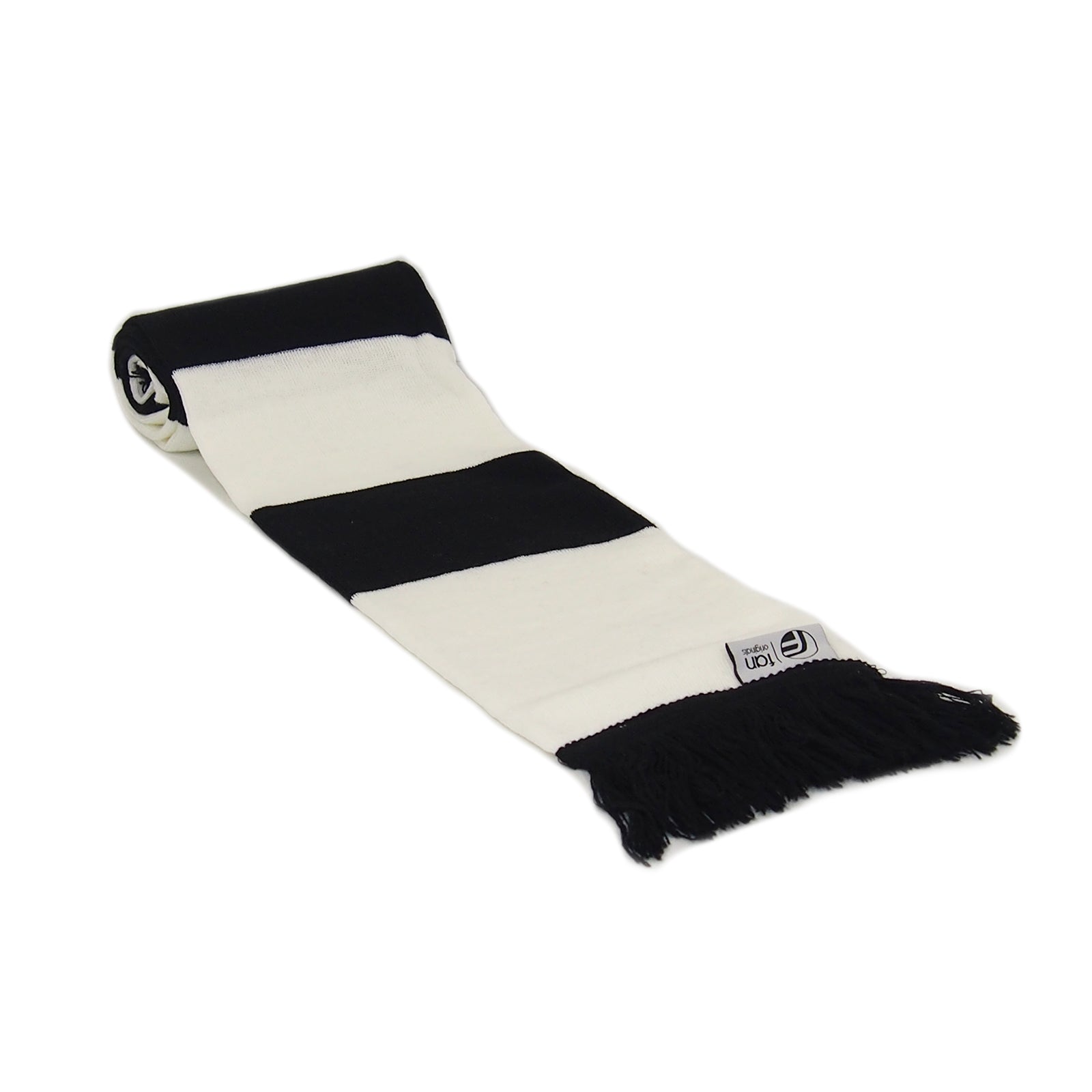 Fulham retro football scarf in black and white