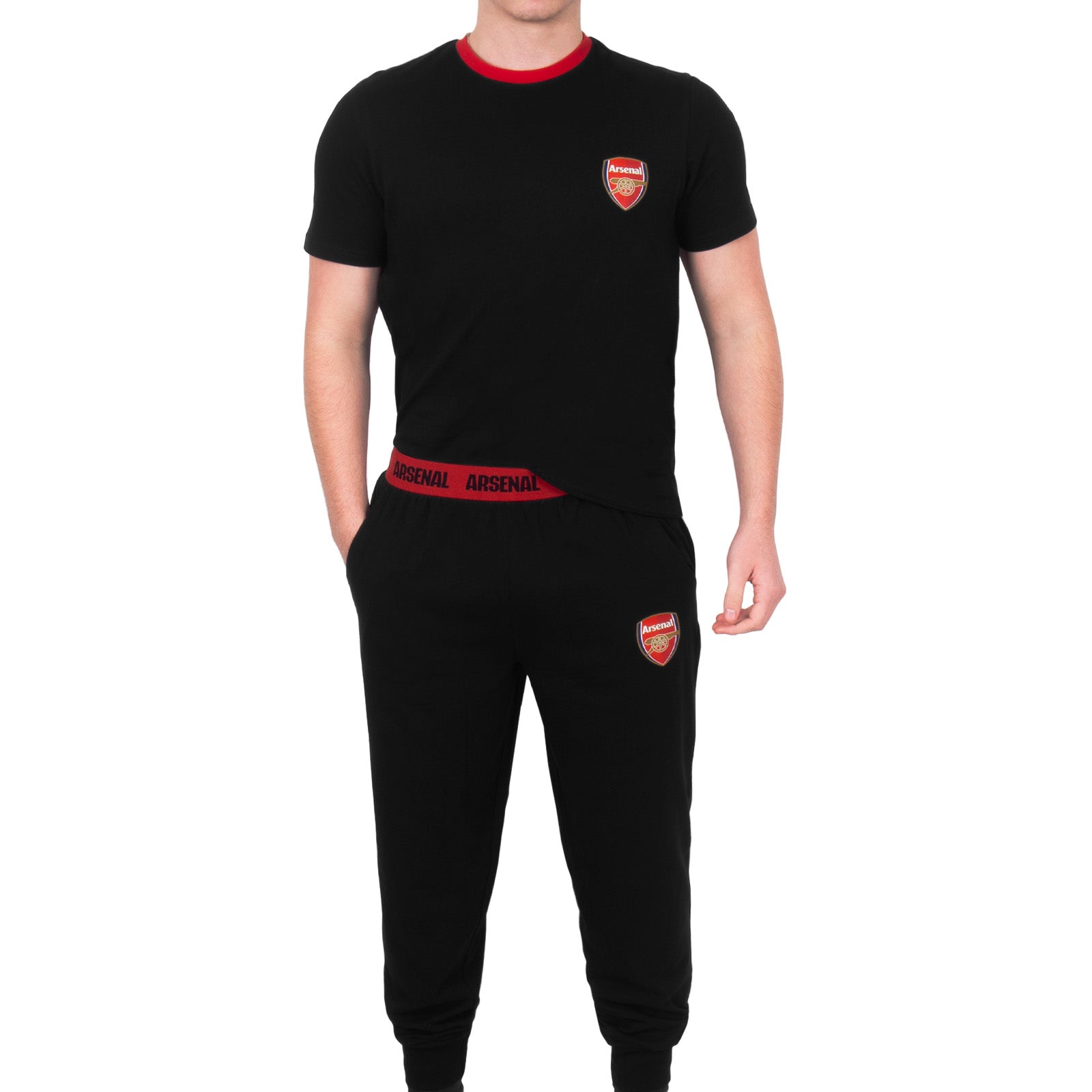 Arsenal adults long pyjamas in black. Two-tone short sleeve top with club crest and long bottoms with crest.