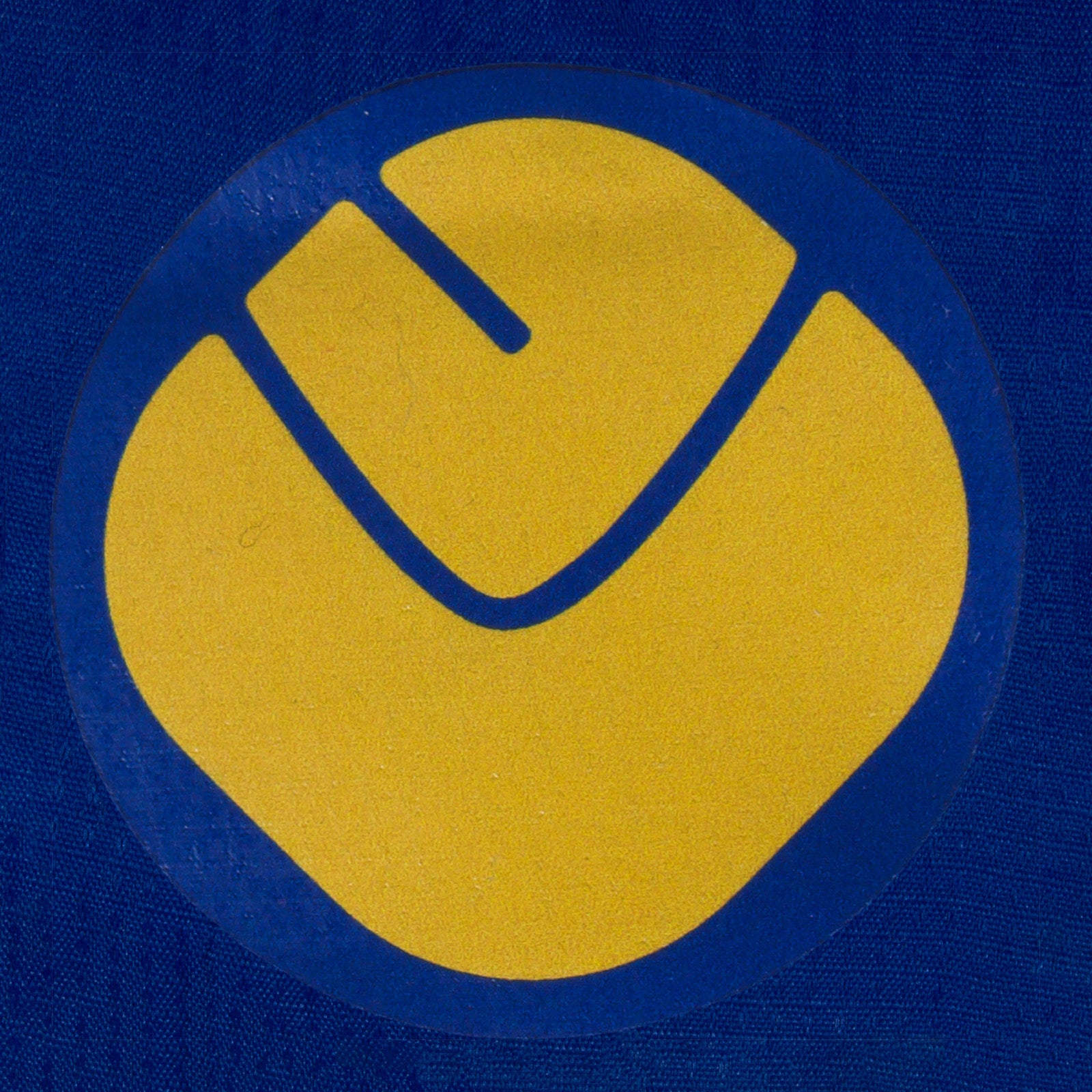 Leeds United bucket hat in white, blue and yellow