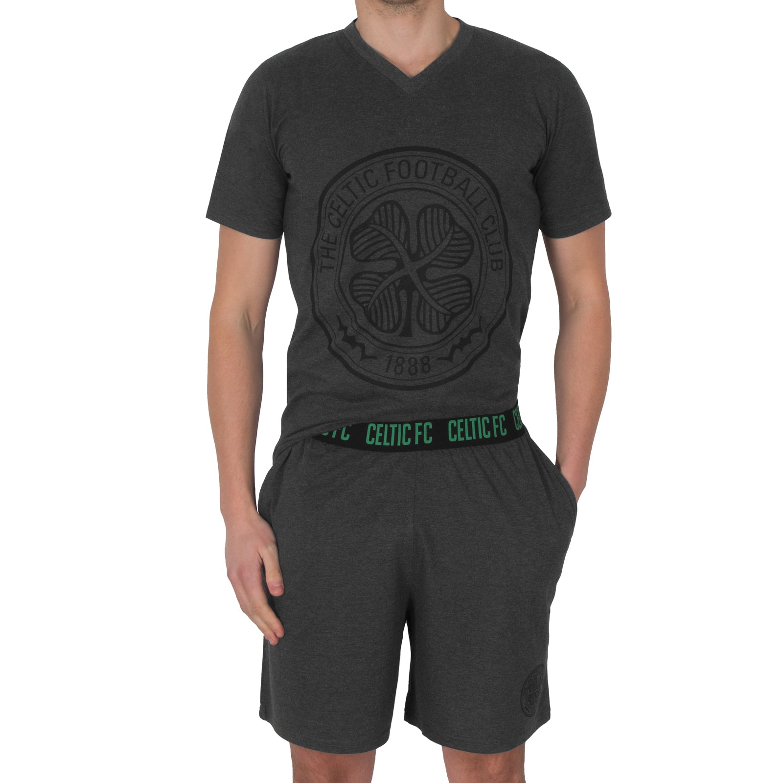 Celtic adults pyjamas in grey. Short sleeve shirt with branded graphic and shorts with logo to the left leg.