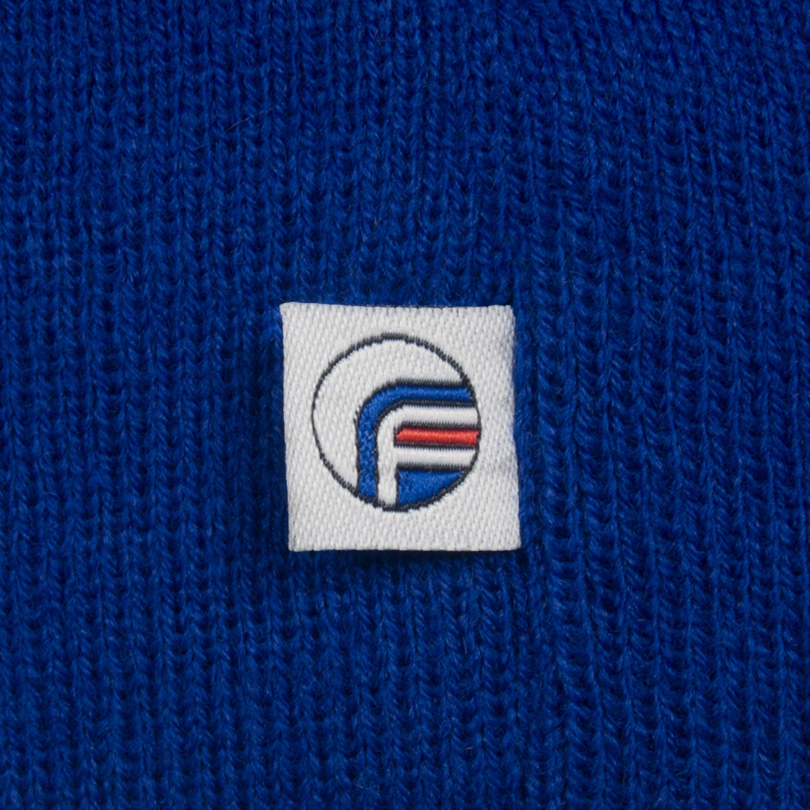 Man United retro beanie hat in 1968 blue