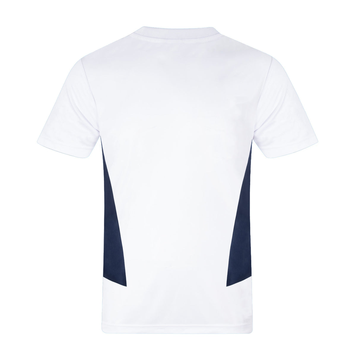 Scotland FA kids polyester T-shirt in white with national team crest to chest.