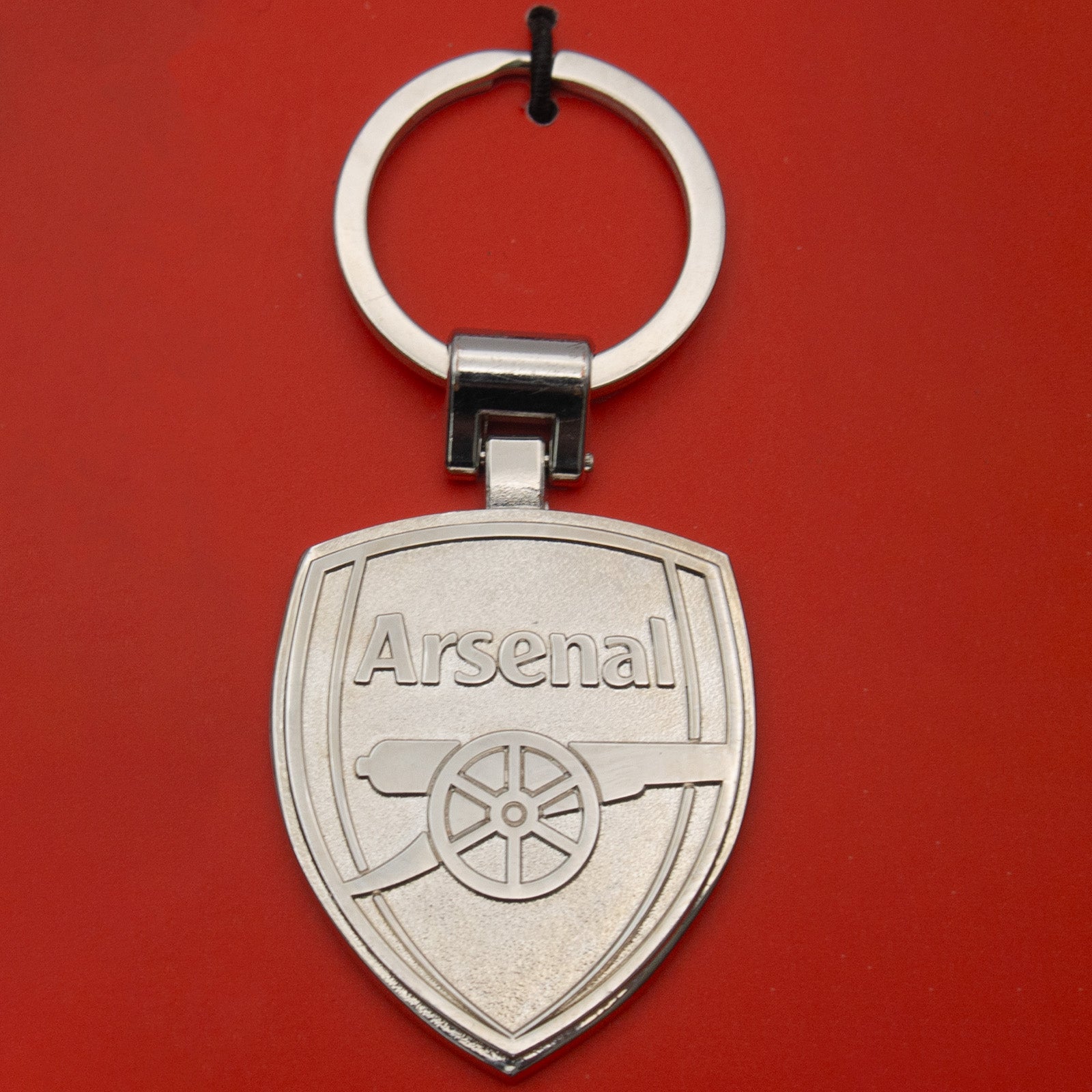 Arsenal pen and keyring set in silver with club crest in club design gift box