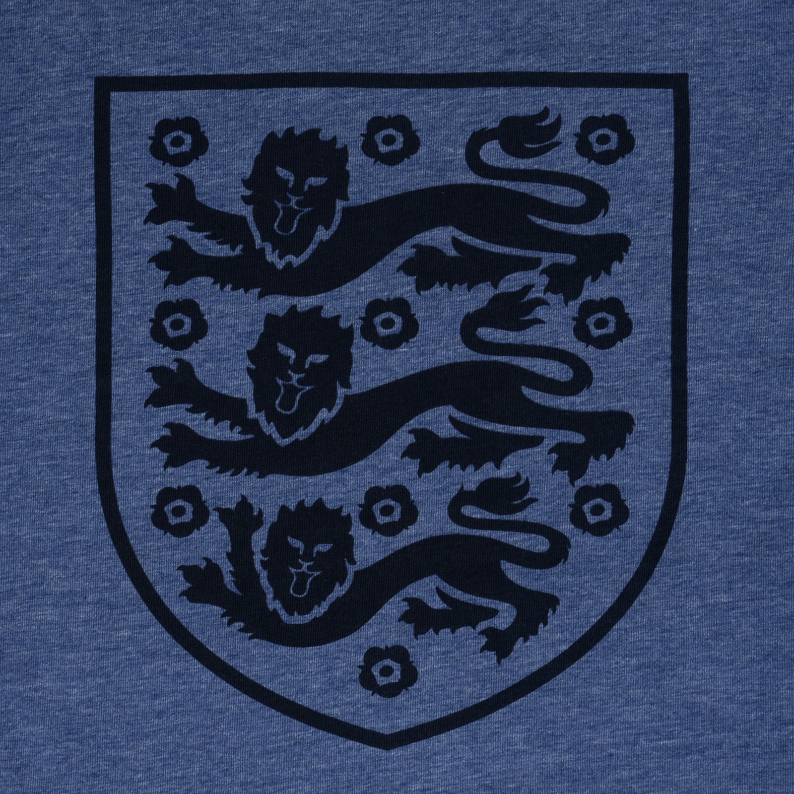 England adults short pyjamas in navy marl. T-shirt and shorts set featuring the three lions crest plus 'ENGLAND text to the waistband
