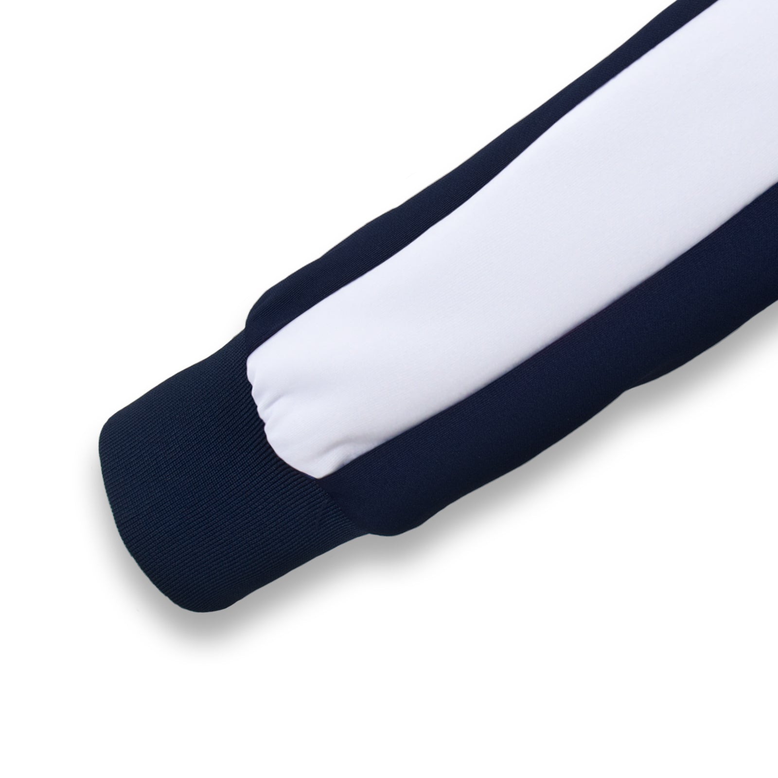 Scotland adults track jacket in navy & white with retro crest on the chest.