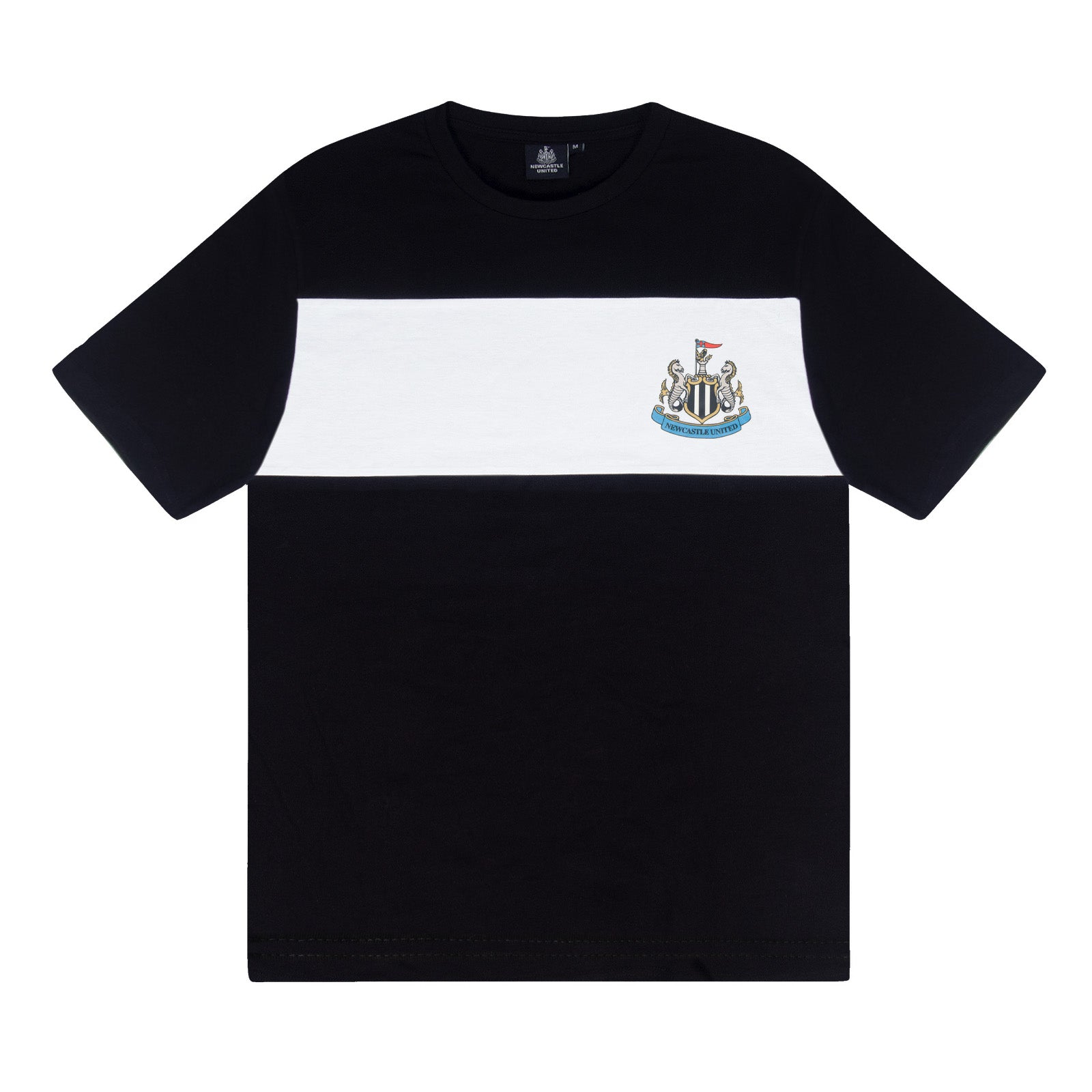 Newcastle adults long pyjamas in black. Short sleeve top with club crest to chest and long bottoms with club crest