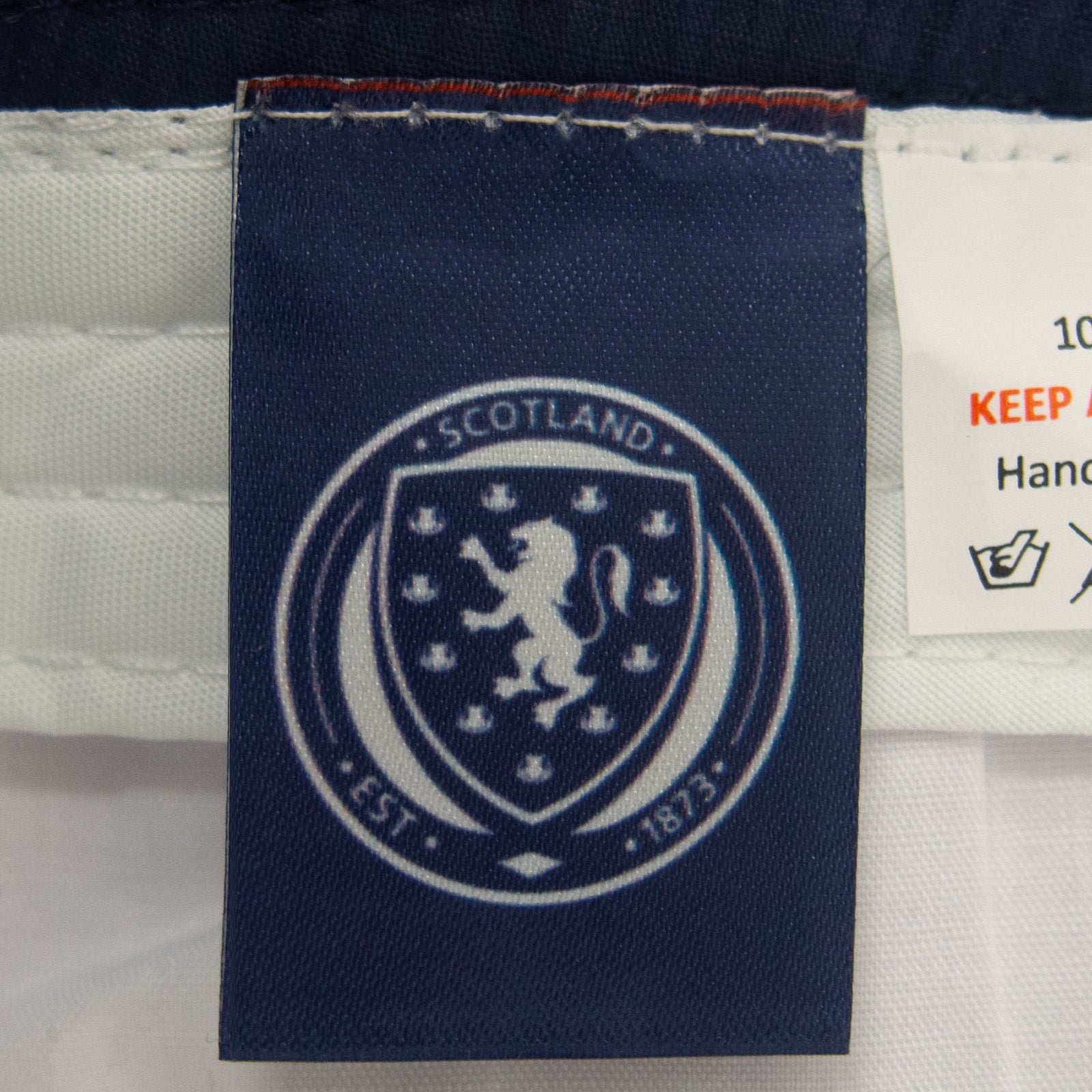 Scotland bucket hat in navy blue, red and white