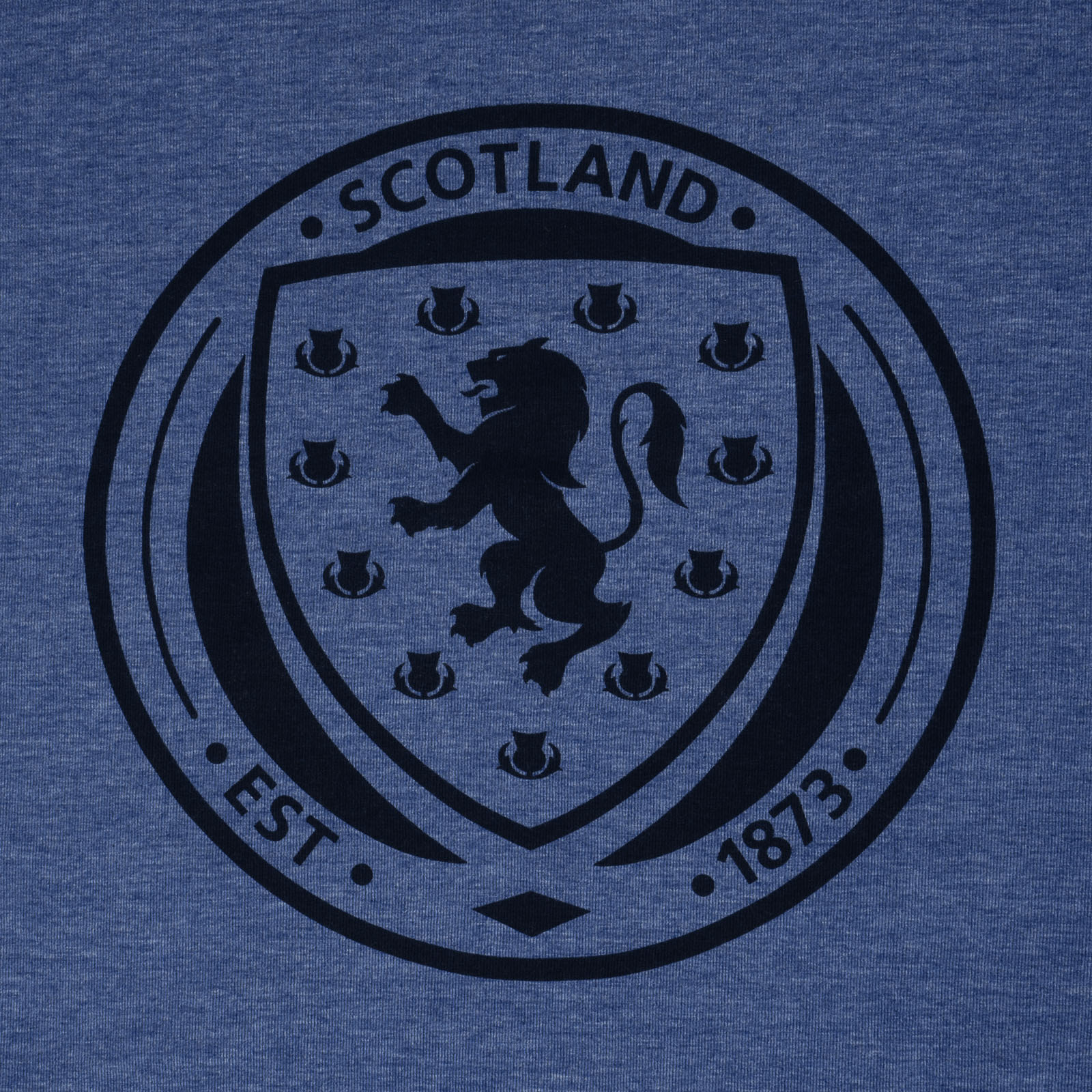 Scotland adults short pyjamas in navy marl. T-shirt and shorts set featuring the scottish FA team crest plus 'SCOTLAND' text to the waistband