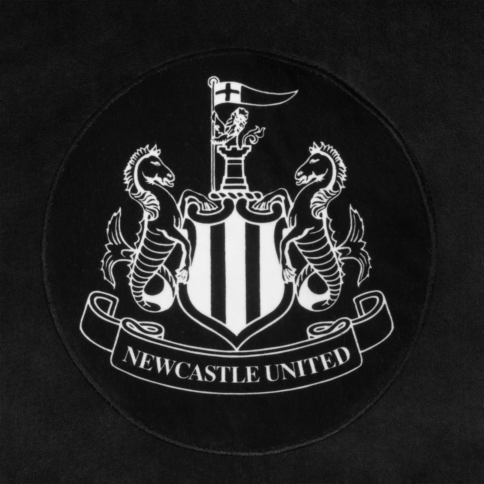 Newcastle United oversized hoodie blanket for kids in black