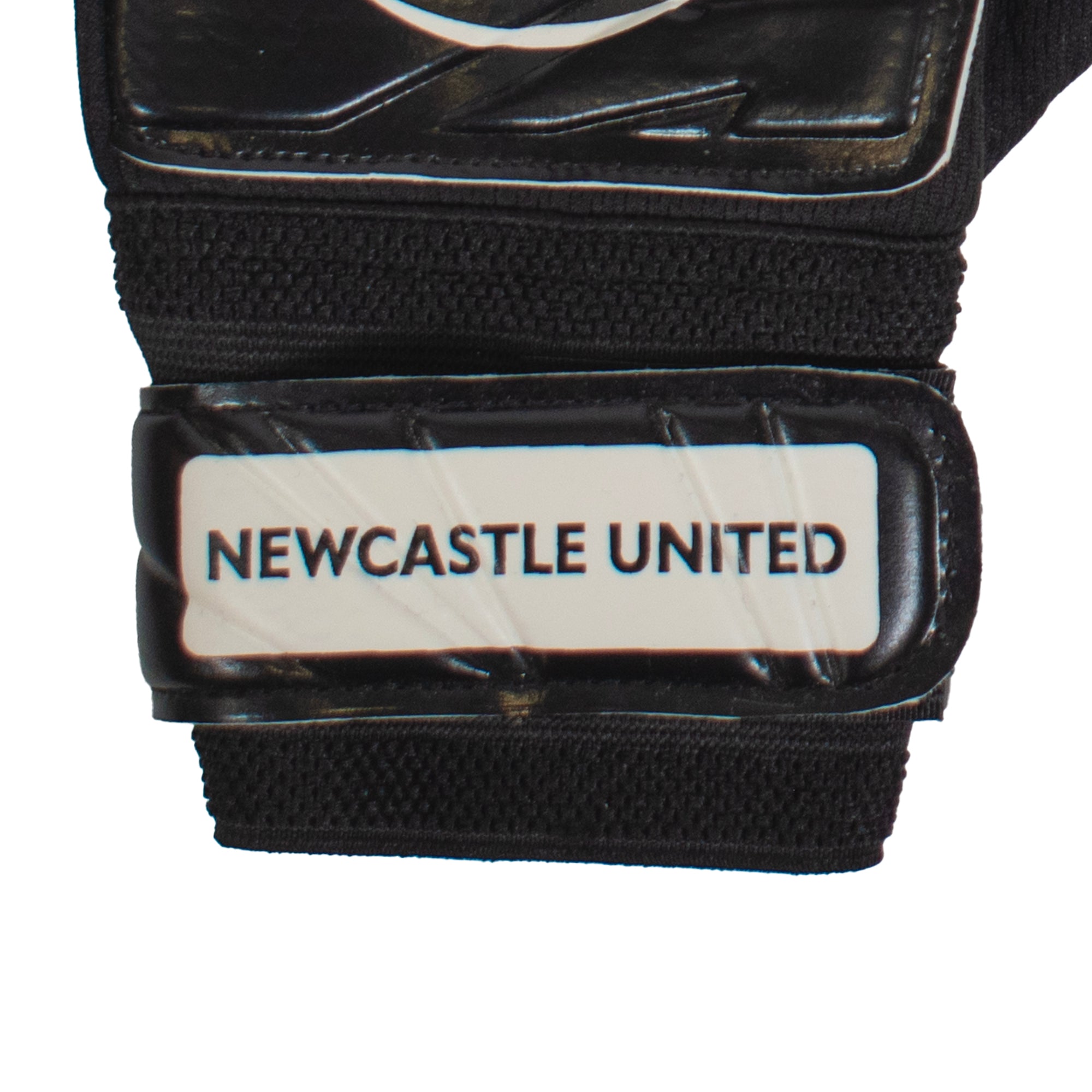 Newcastle United black goalkeeper gloves with club crest & text print to each glove