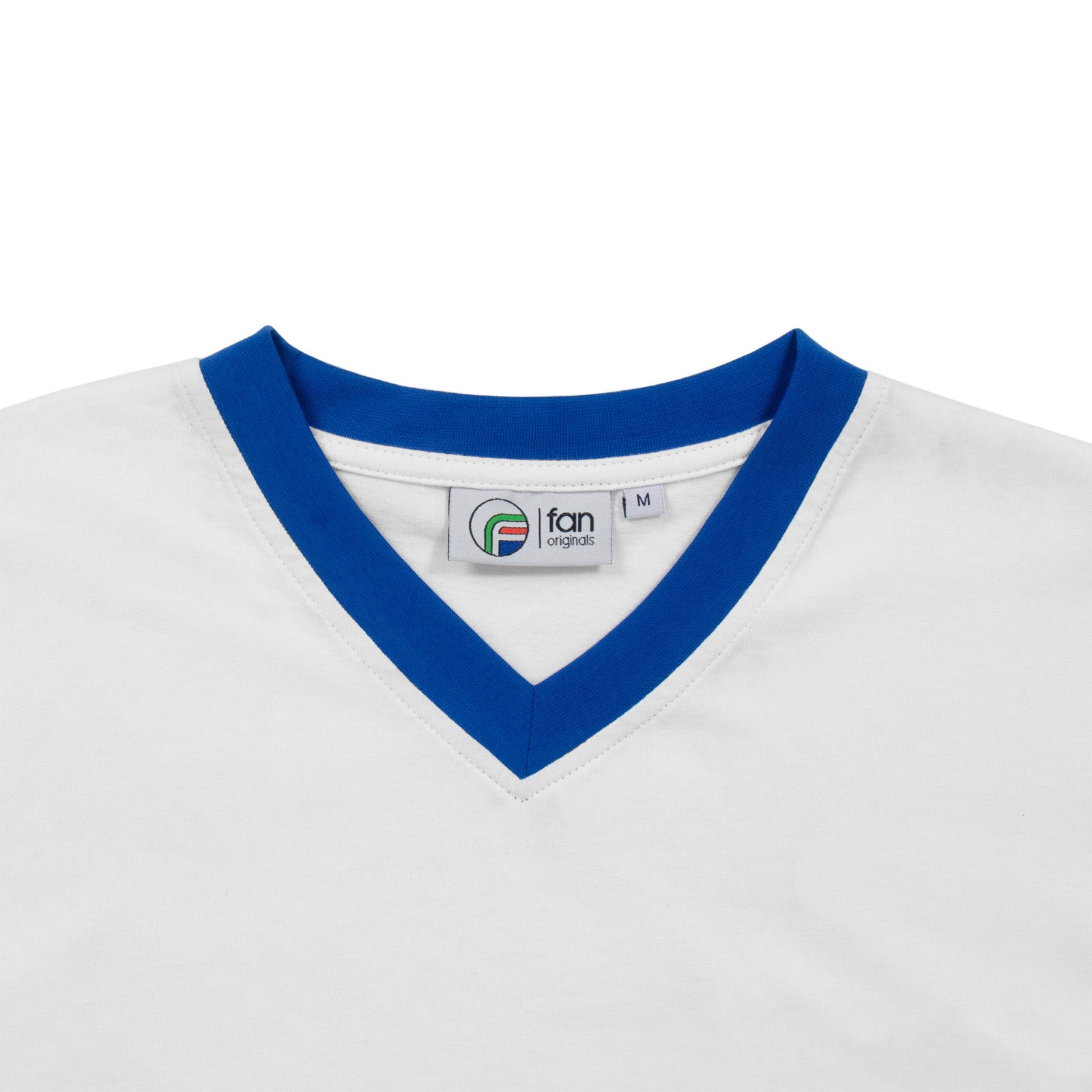 Leeds retro v-neck t-shirt in white with embroidered applique smiley crest