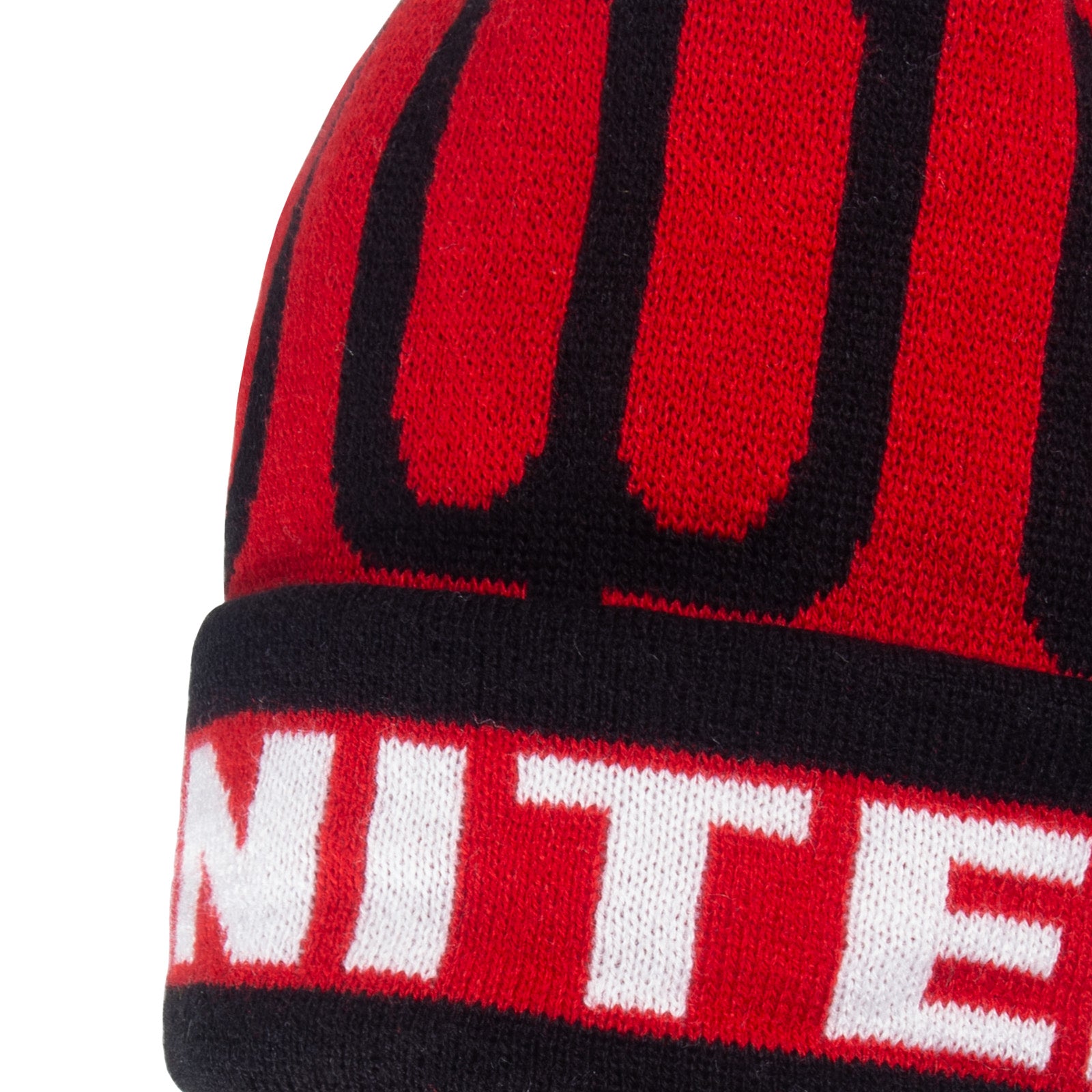 Man United knitted bobble hat in red with text & trident to front