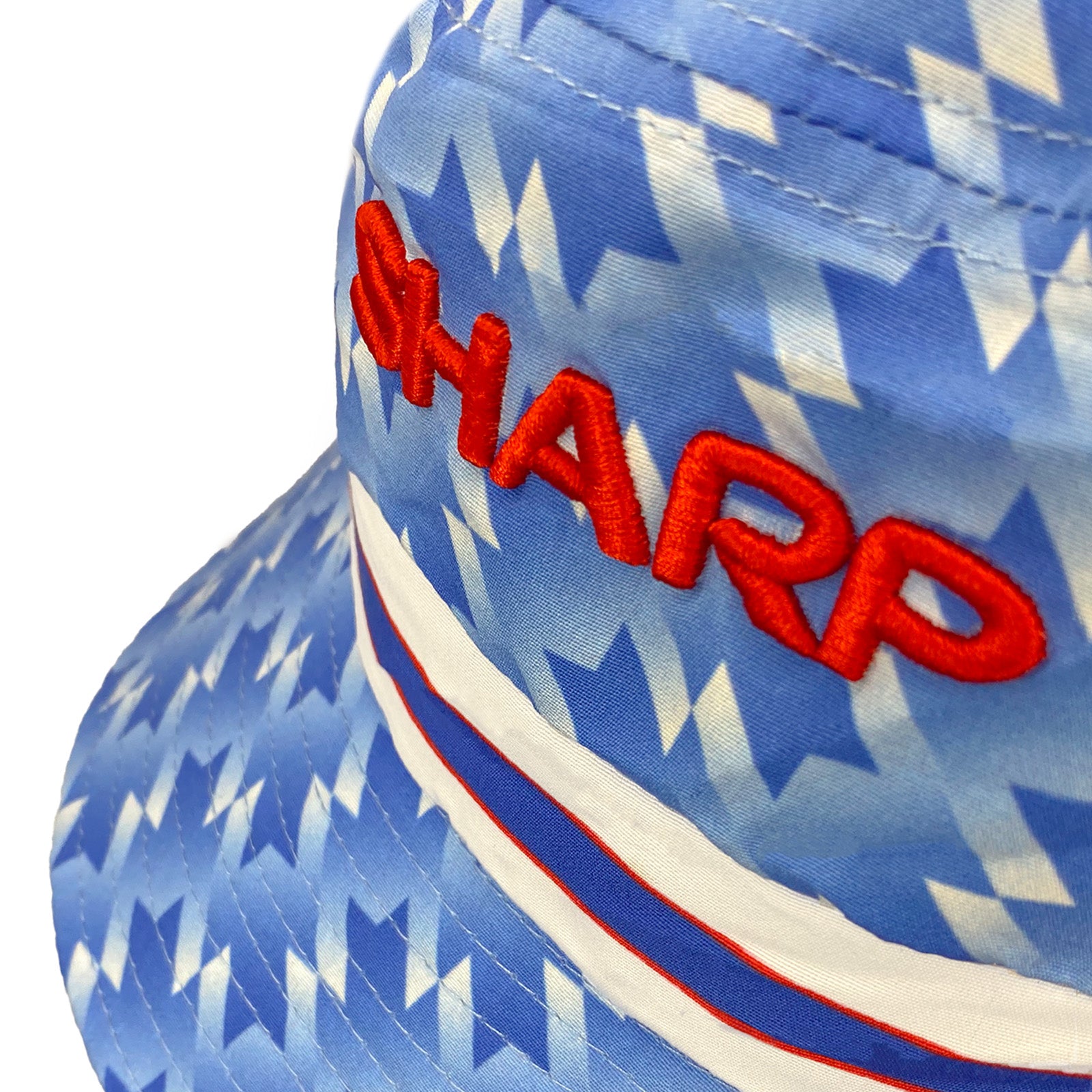 Man United bucket hat in retro blue 1990 colours