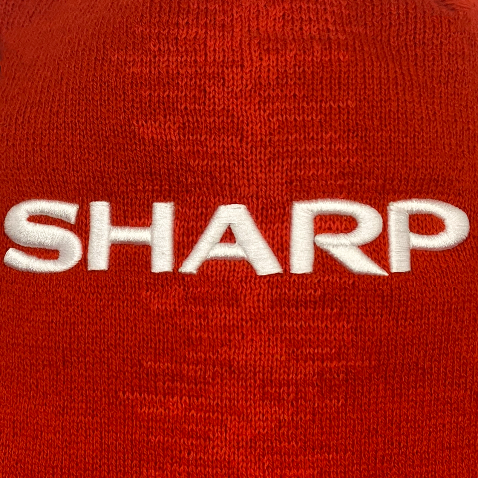 Man United bobble hat in retro red 1990 colours