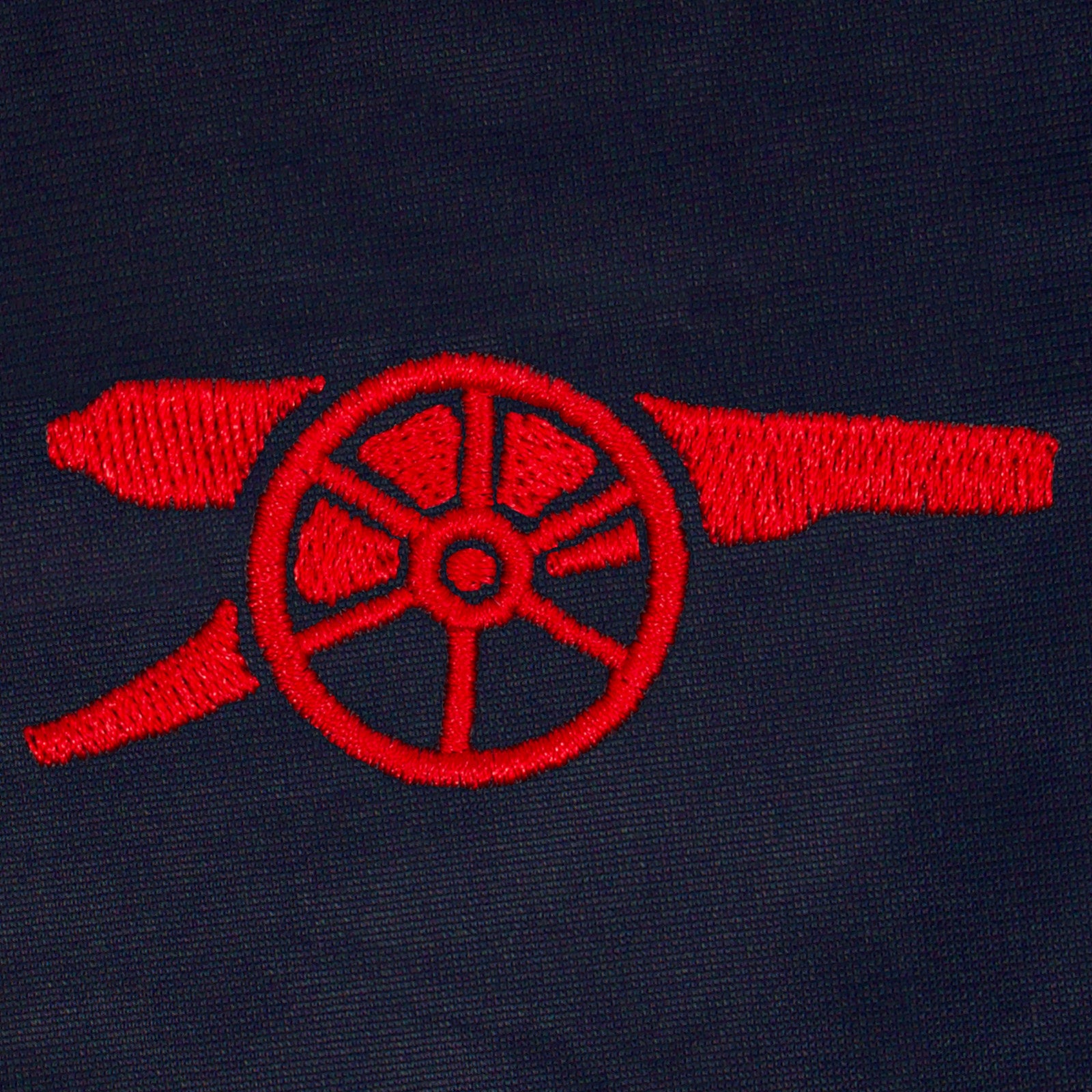 Arsenal adults retro track jacket in navy with club crest to chest.