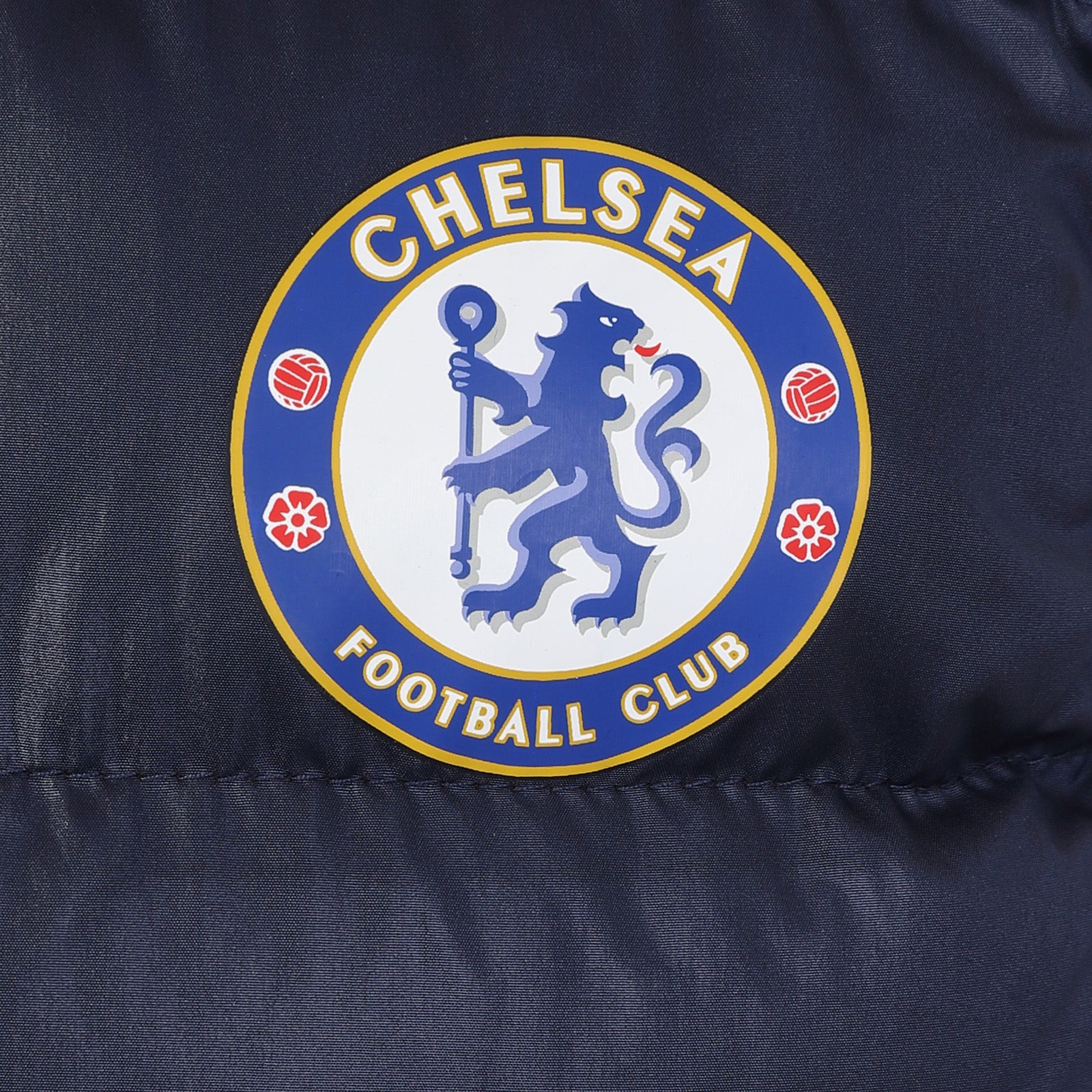 Chelsea kids gilet in black with club crest to chest.