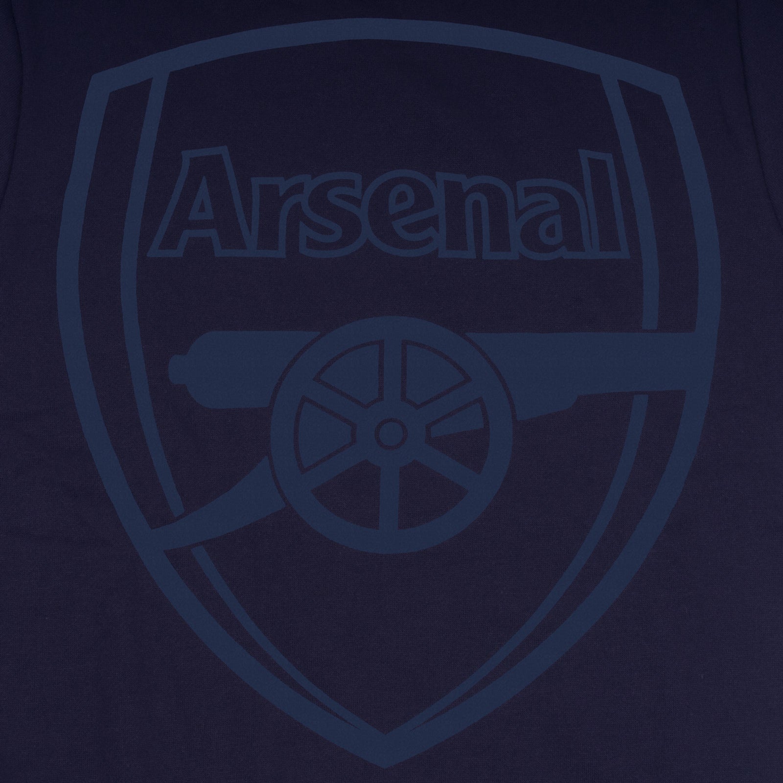 Arsenal men�s sweatshirt in black with oversized club crest to front.