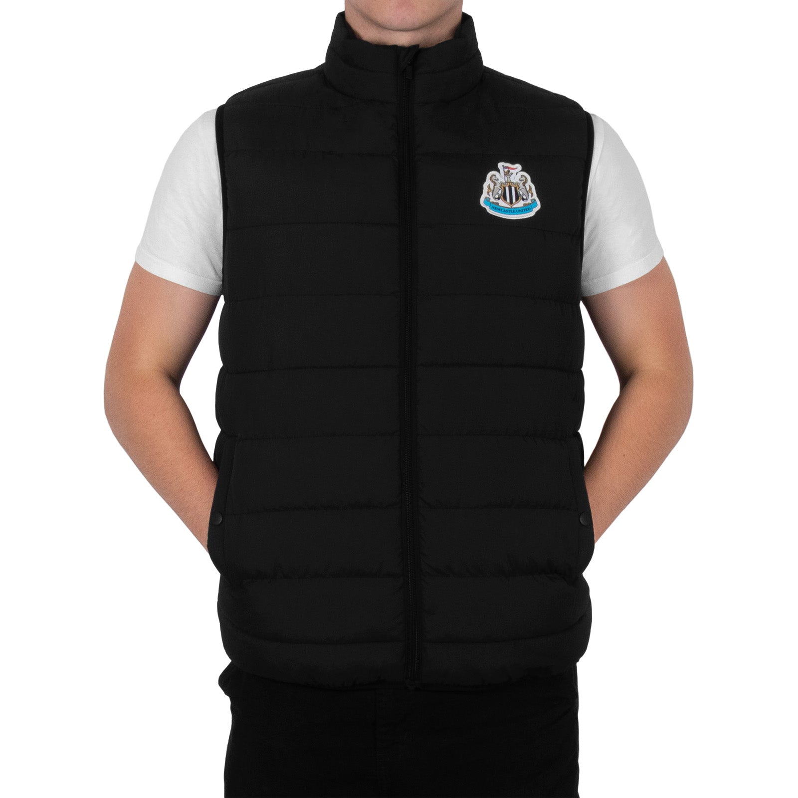 Newcastle Utd adults gilet in black with full colour club crest to chest.