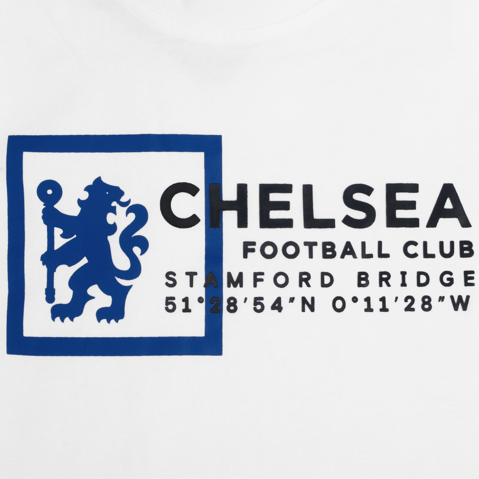 Chelsea kids T-shirt in white with large club crest print to front and small crest print to sleeve.