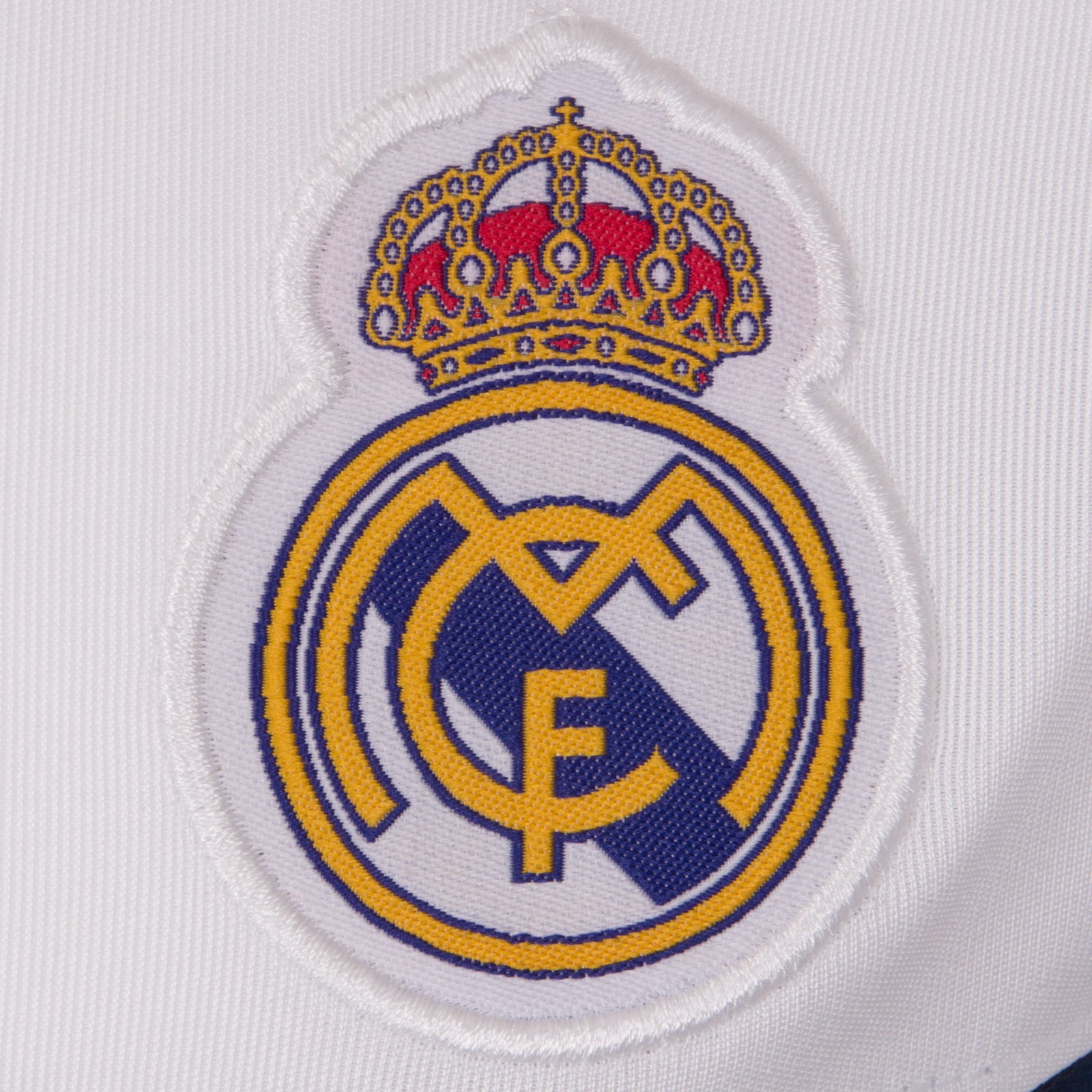 Real Madrid kids T-shirt in white with woven club crest to chest