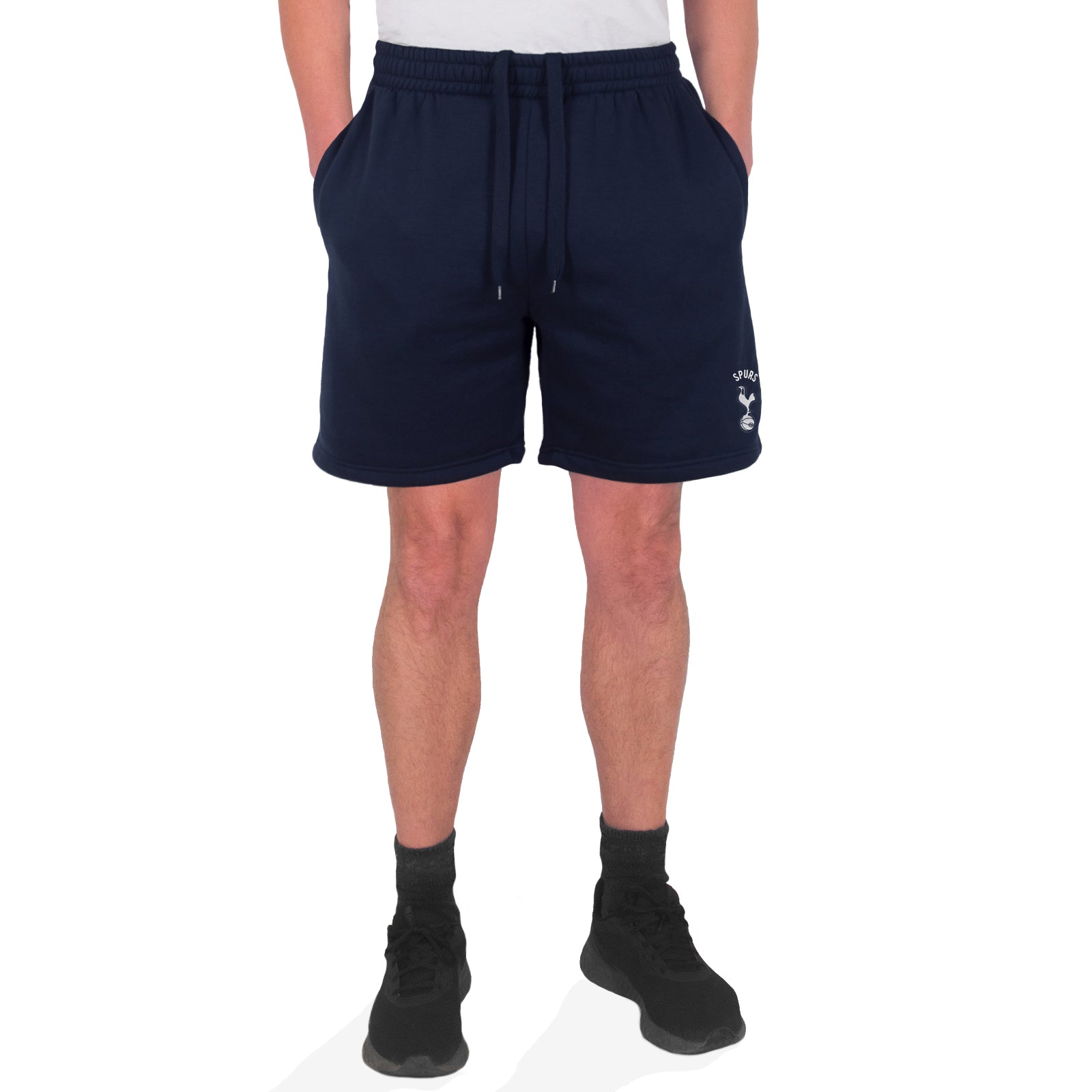 Spurs adults fleece shorts in navy blue with crest to left leg and pockets to front & back.