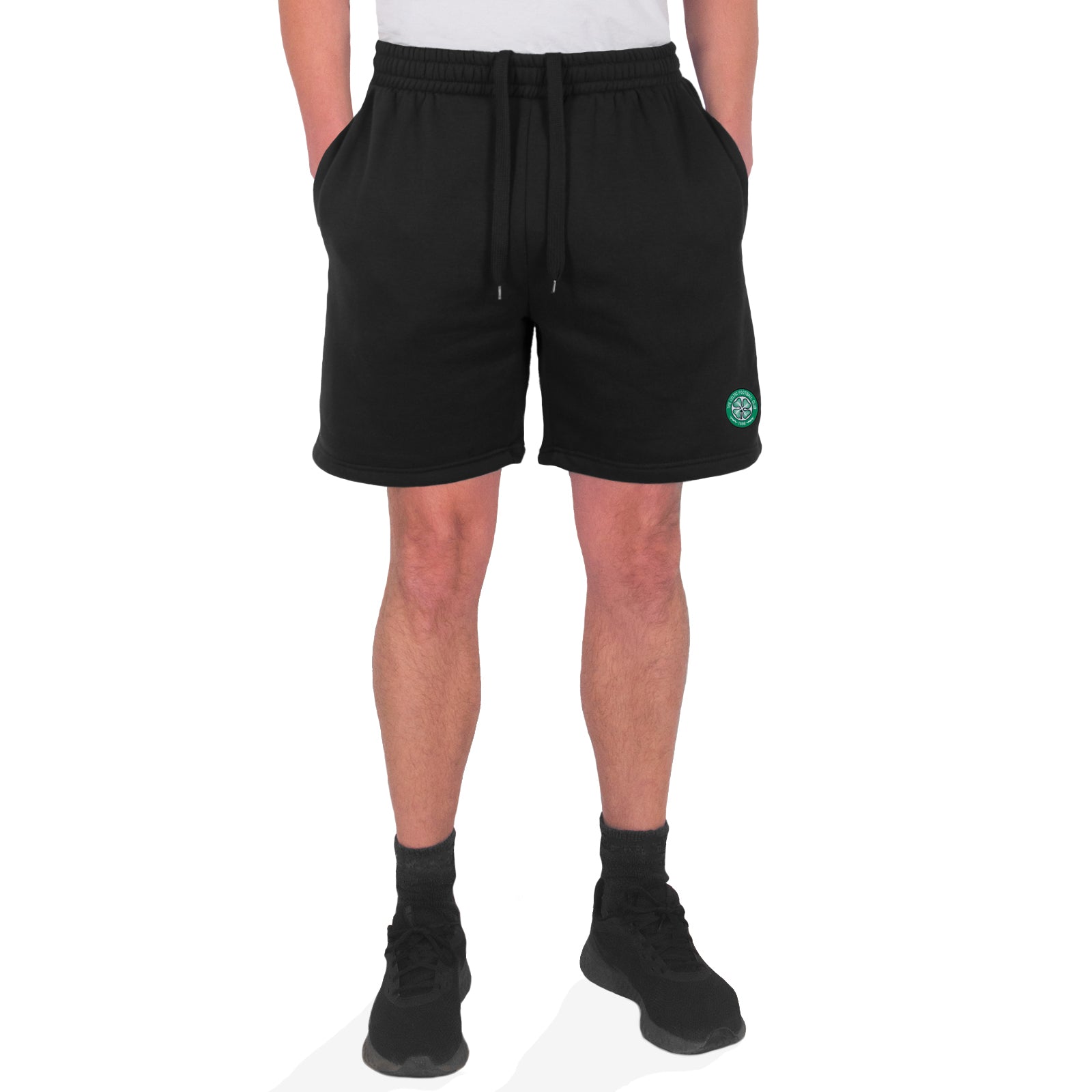 Celtic adults fleece shorts in black with crest to left leg and pockets to front & back.