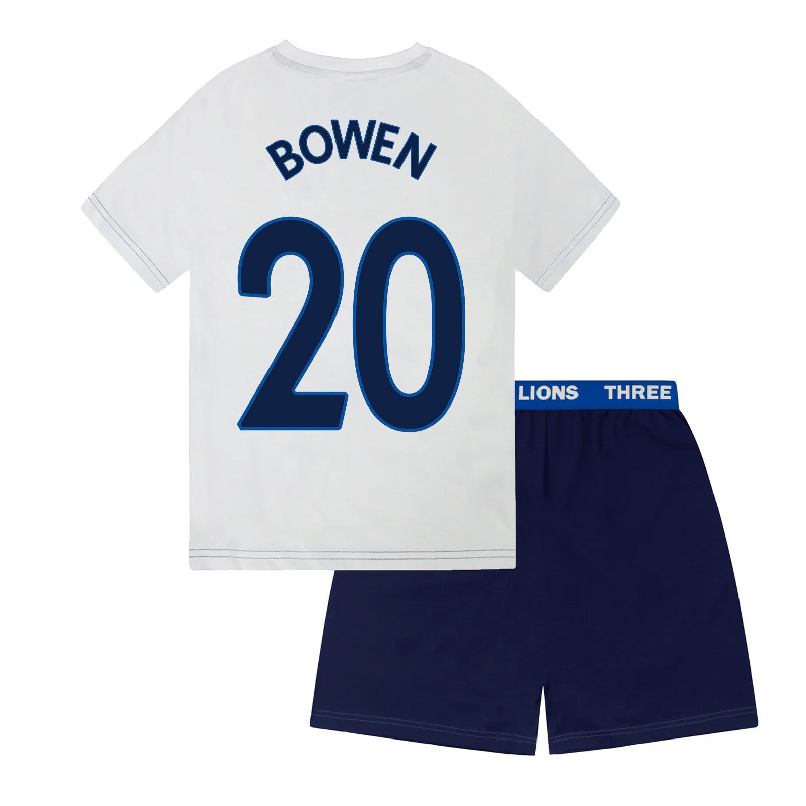 England kids pyjamas in white. Short sleeve top with graphic and shorts with 3 Lions logo to the left leg.