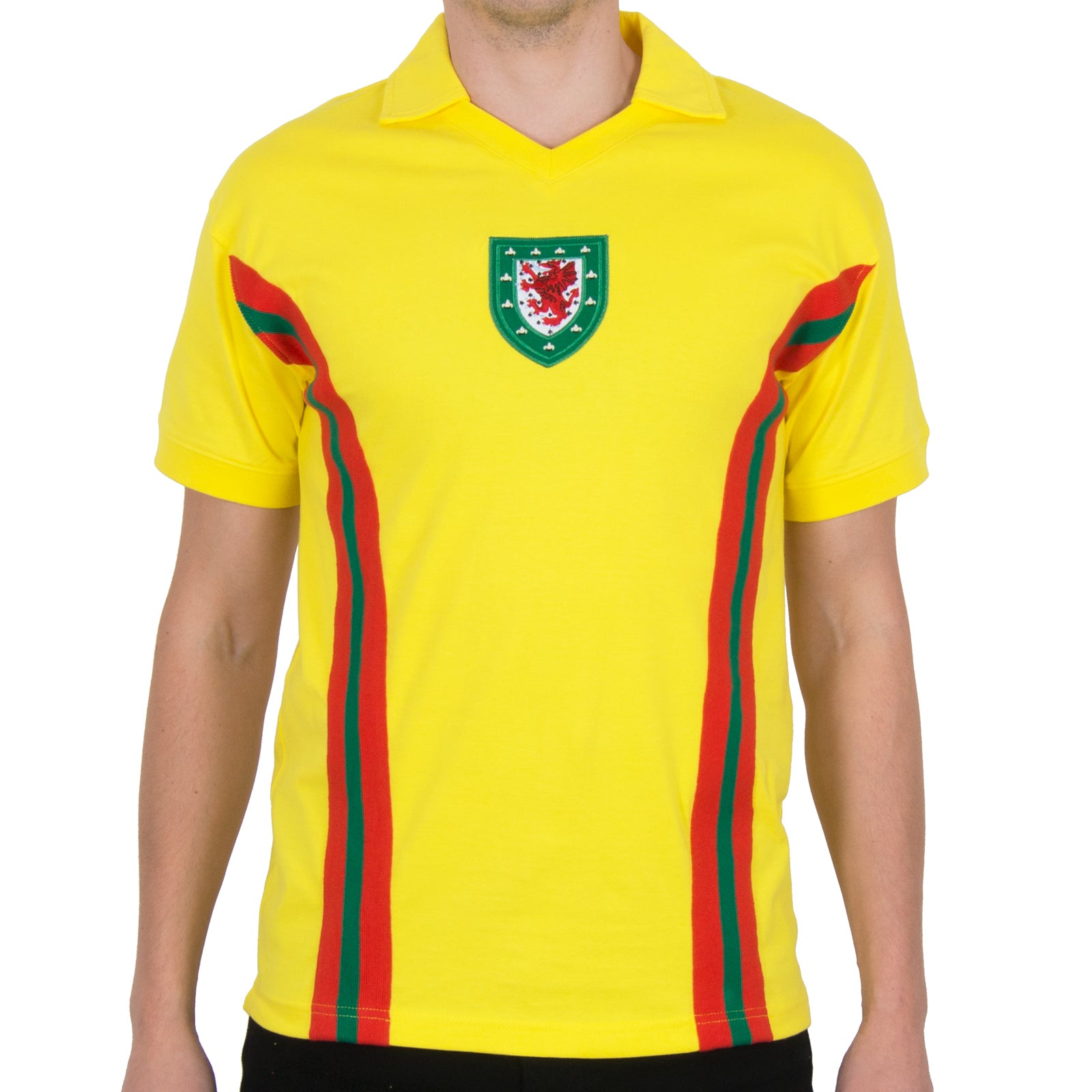 Wales retro football shirt 1976 in yellow with crest to chest and a No.10 on back