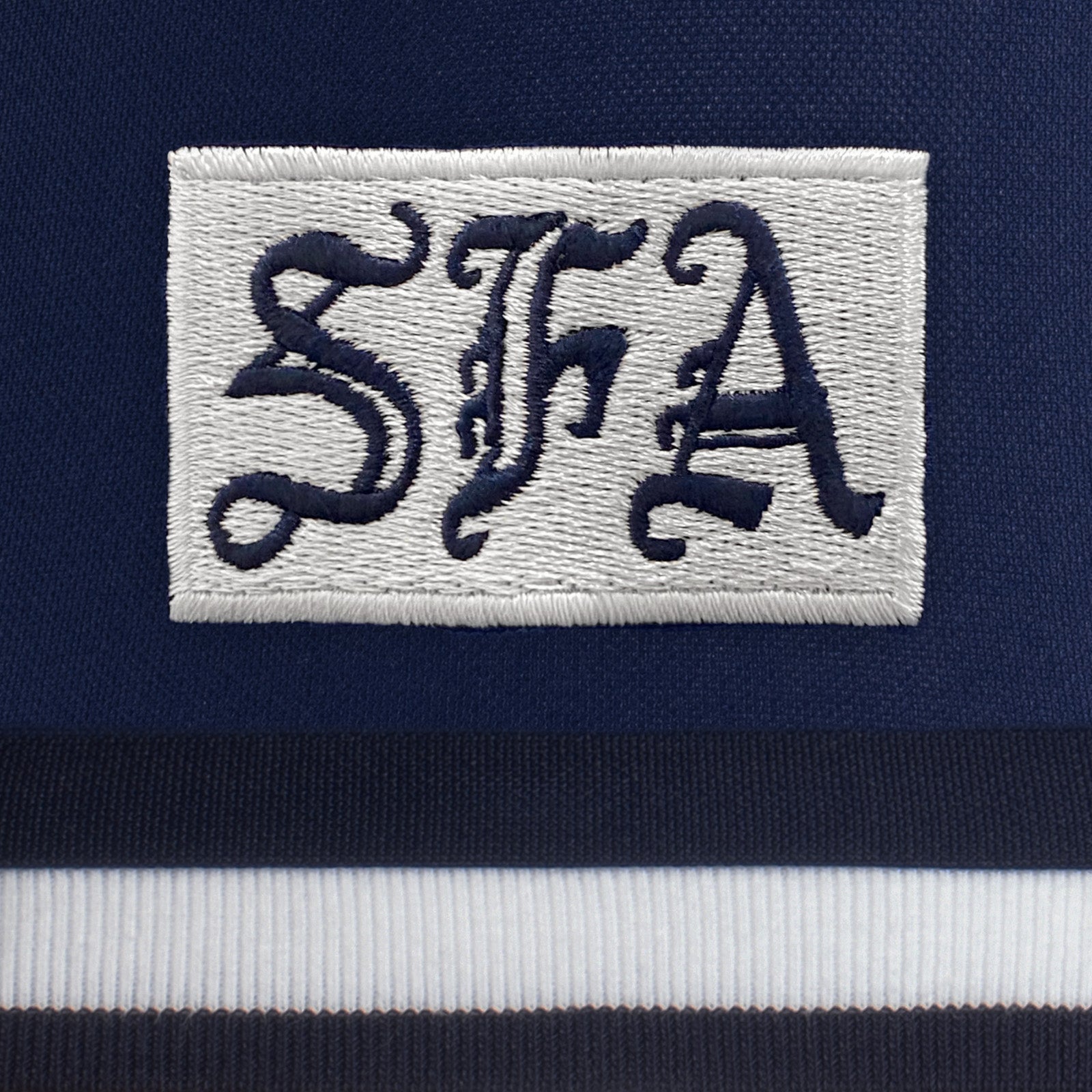 Scotland retro 1986 football shirt. Replica shirt in navy blue with crest to chest