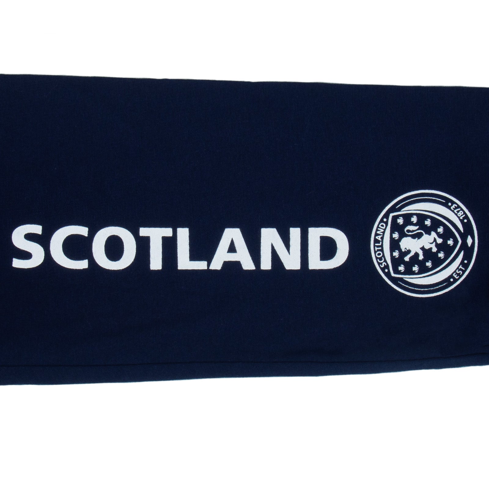 Scotland adults long pyjamas in navy blue. Long sleeved top with graphic print and long bottoms