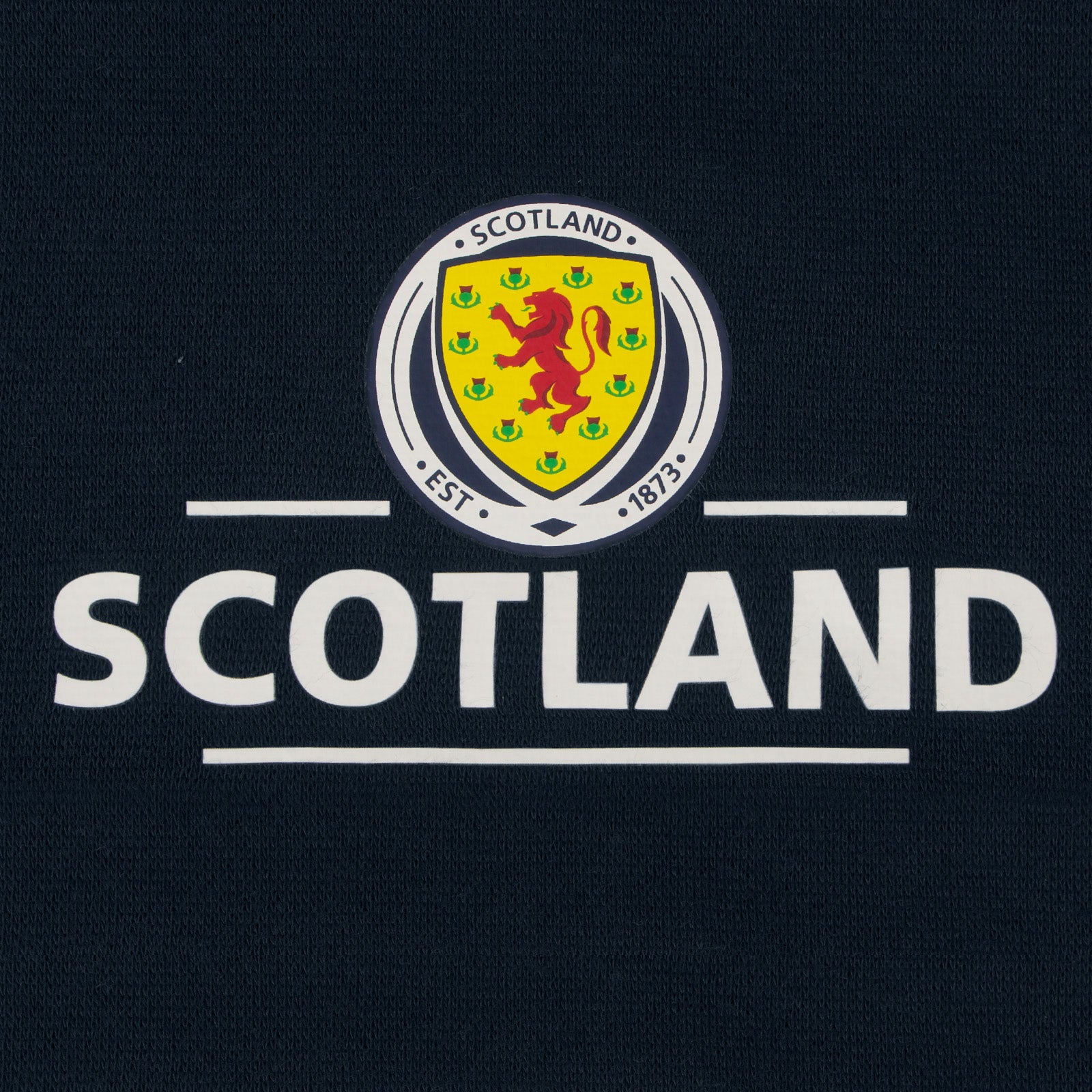 Scotland adults zip through hood in navy with national team crest & text print to front.