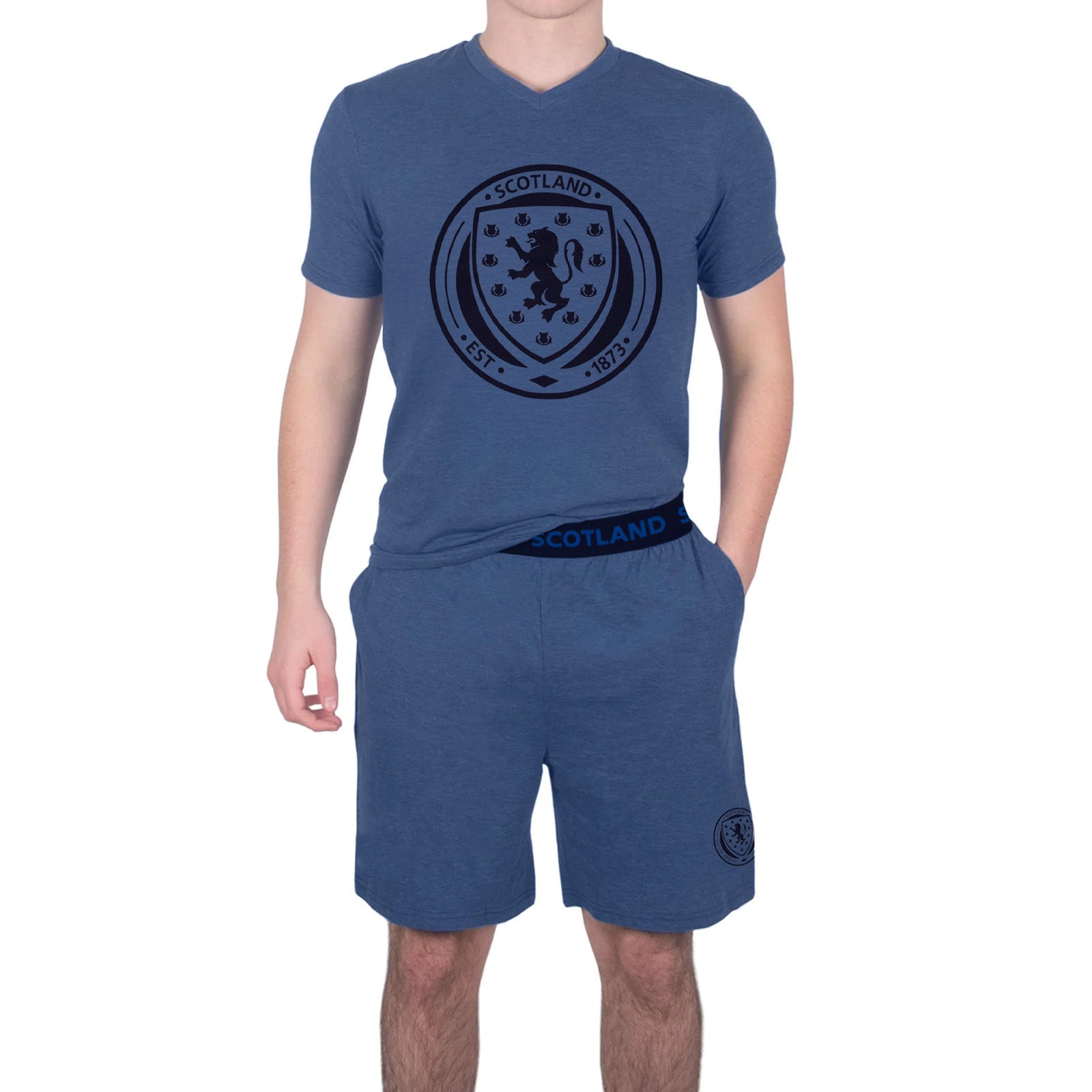 Scotland adults short pyjamas in navy marl. T-shirt and shorts set featuring the scottish FA team crest plus 'SCOTLAND' text to the waistband