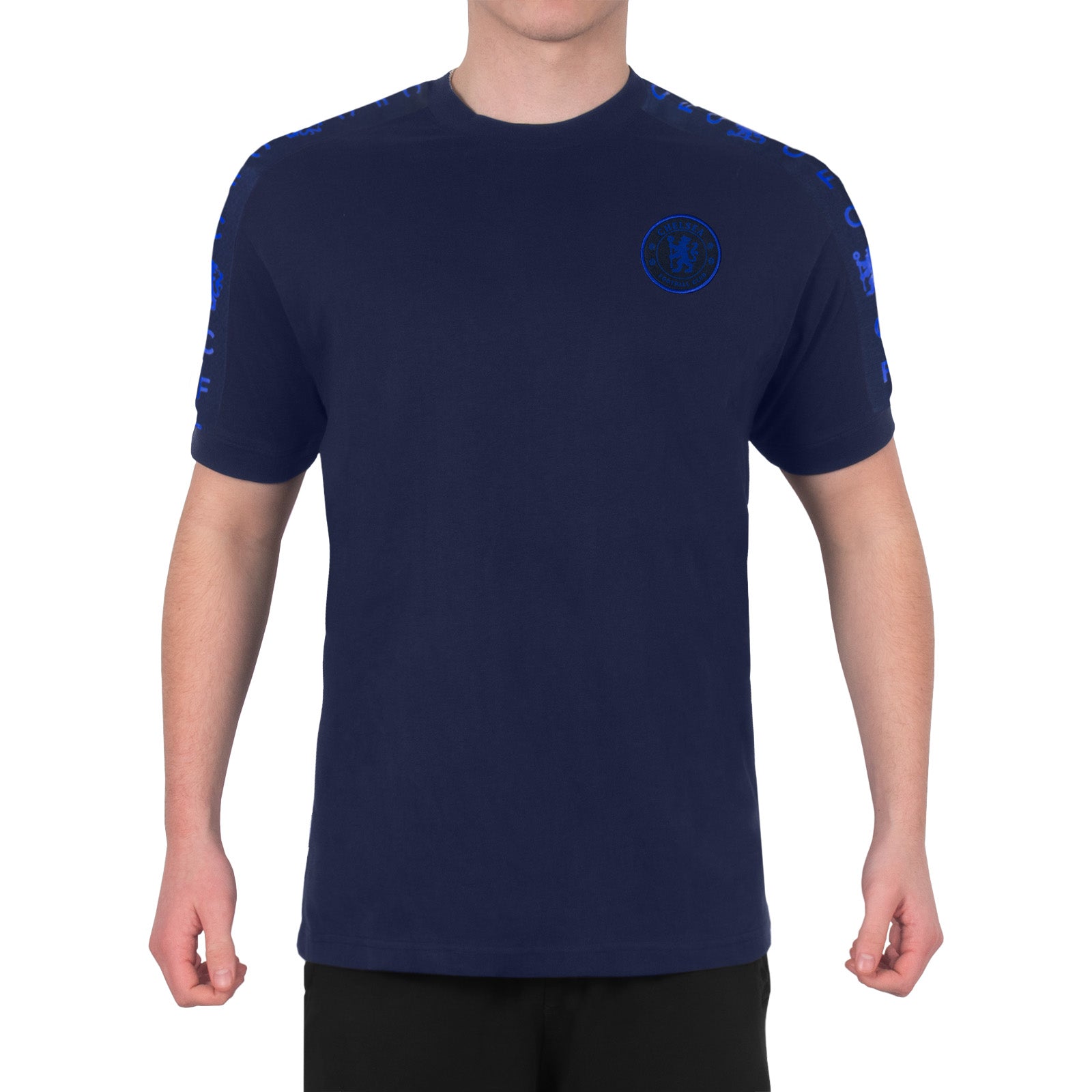 Chelsea adults T-shirt, short sleeves in navy blue with club crest to chest