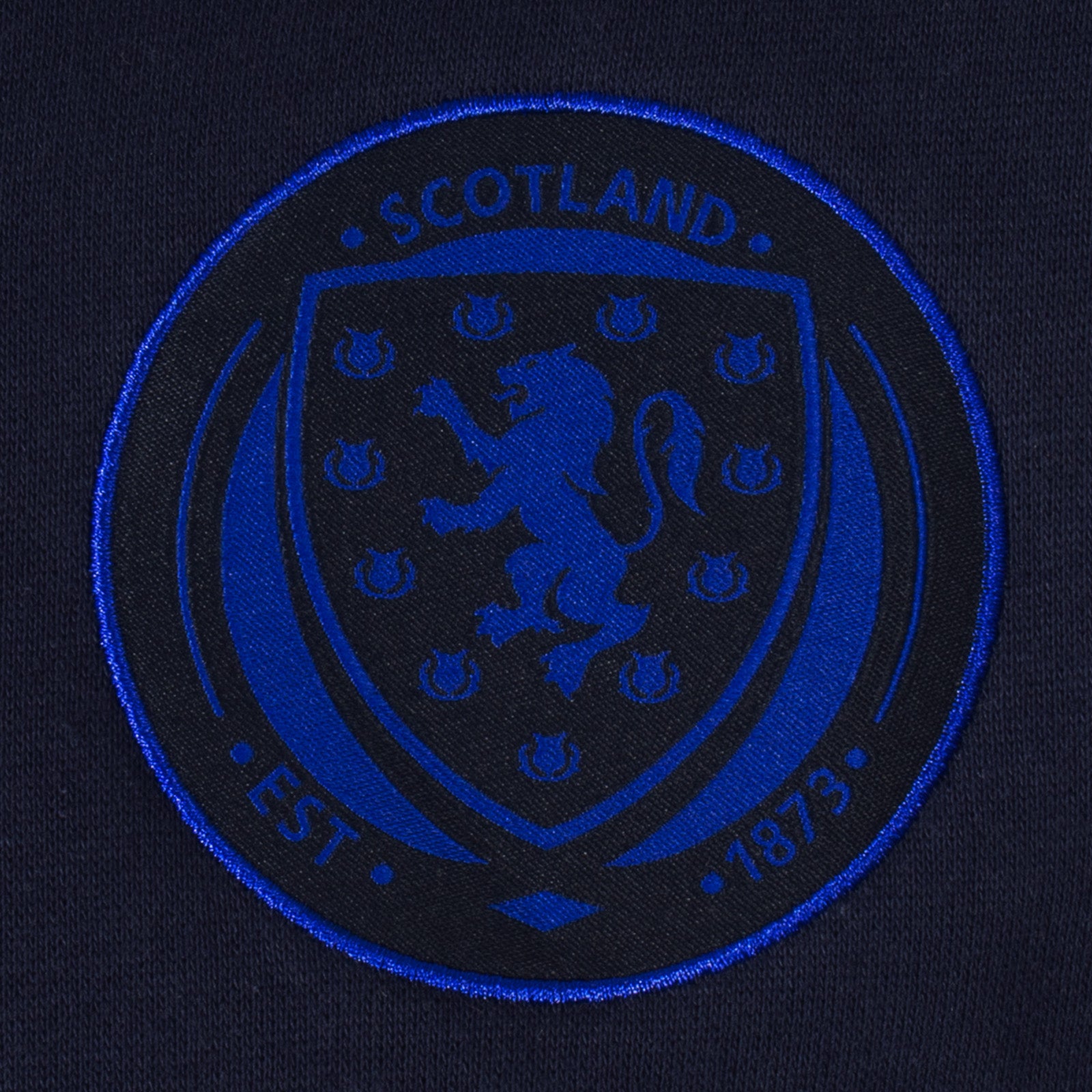Scotland adults taped sweatshirt in navy blue with club crest to chest and text to sleeves.