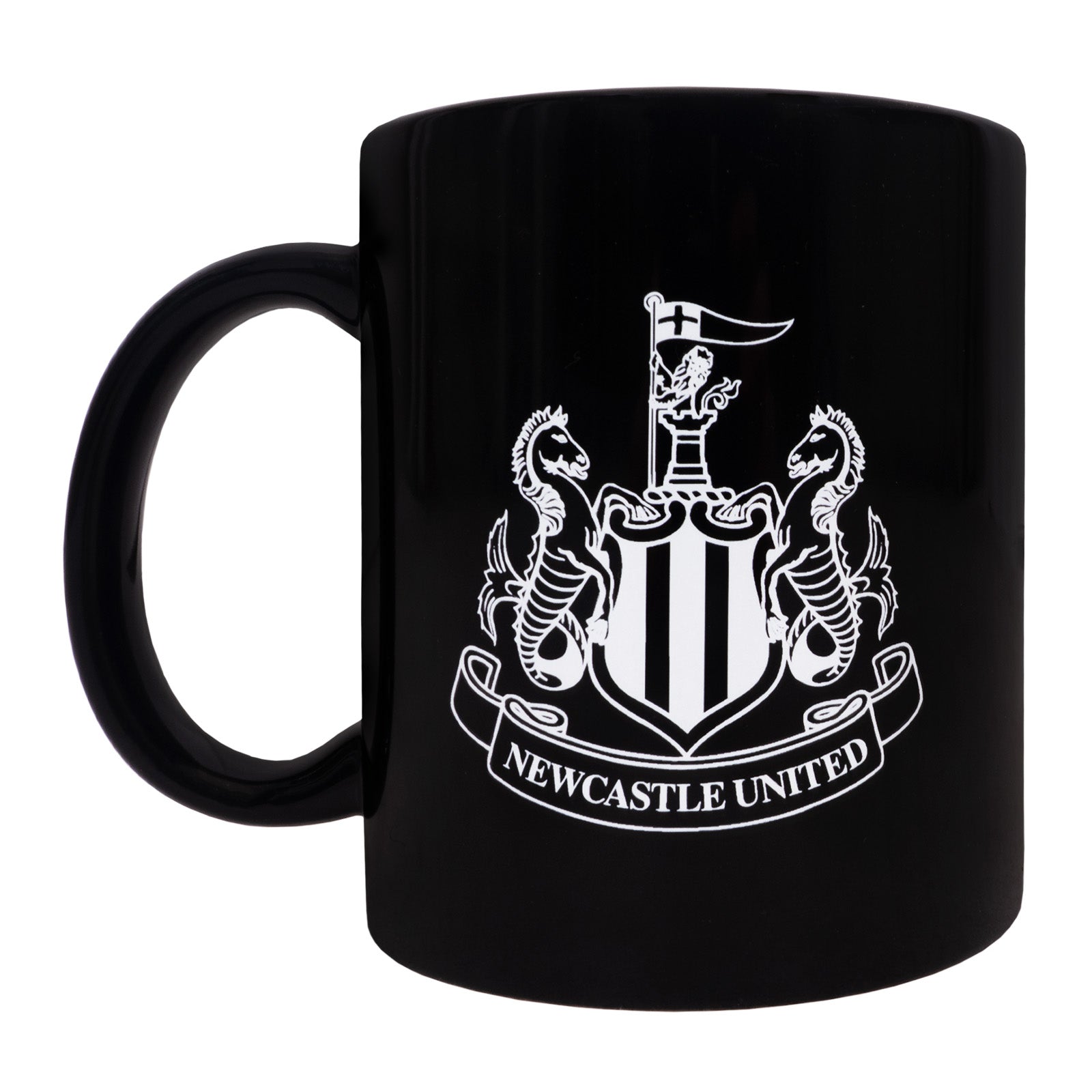Newcastle United Mug in black featuring the club crest and name to the sides