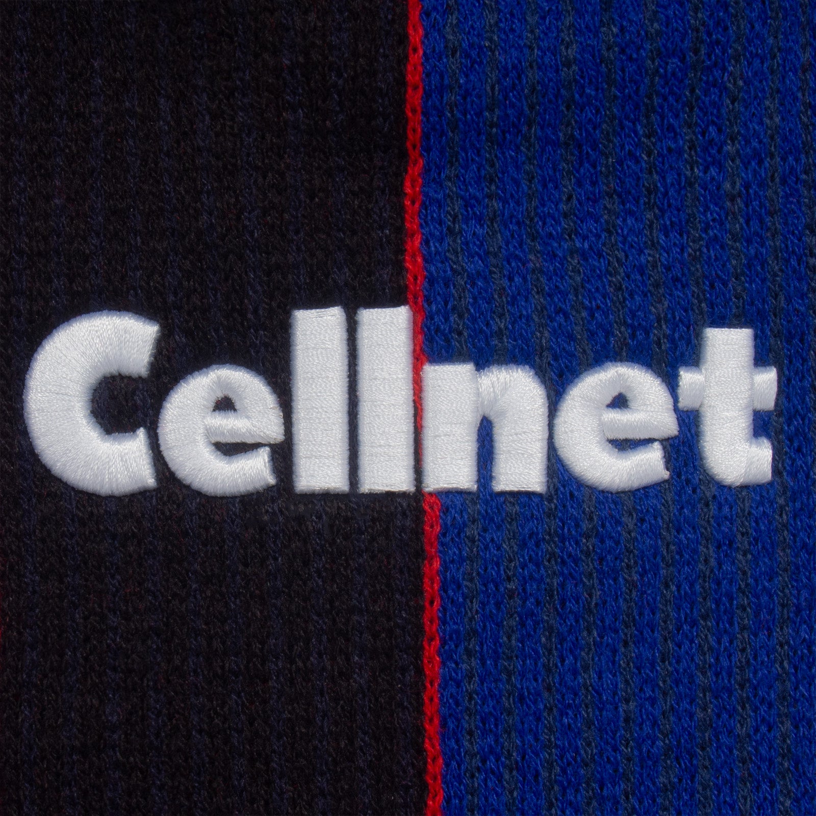 Middlesbrough retro knitted bobble hat in blue 1995 colours