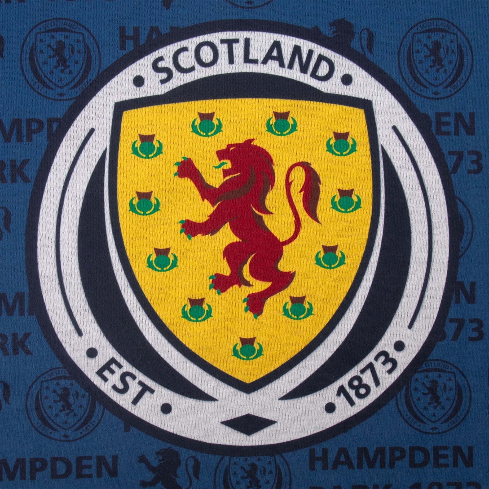 Scotland kids short pyjamas in navy blue. Short sleeved top & shorts with Scotland crest & text print