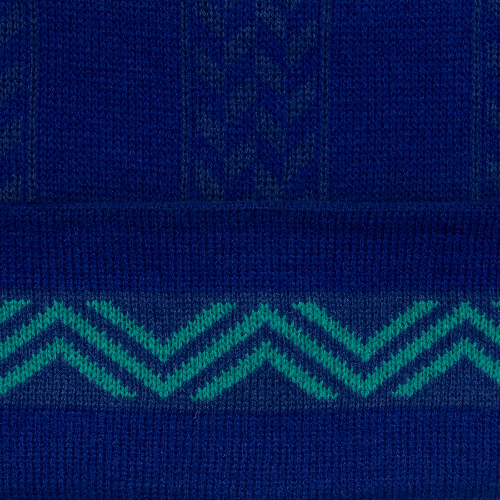 Nottingham Forest retro knitted bobble hat in blue 1993 colours