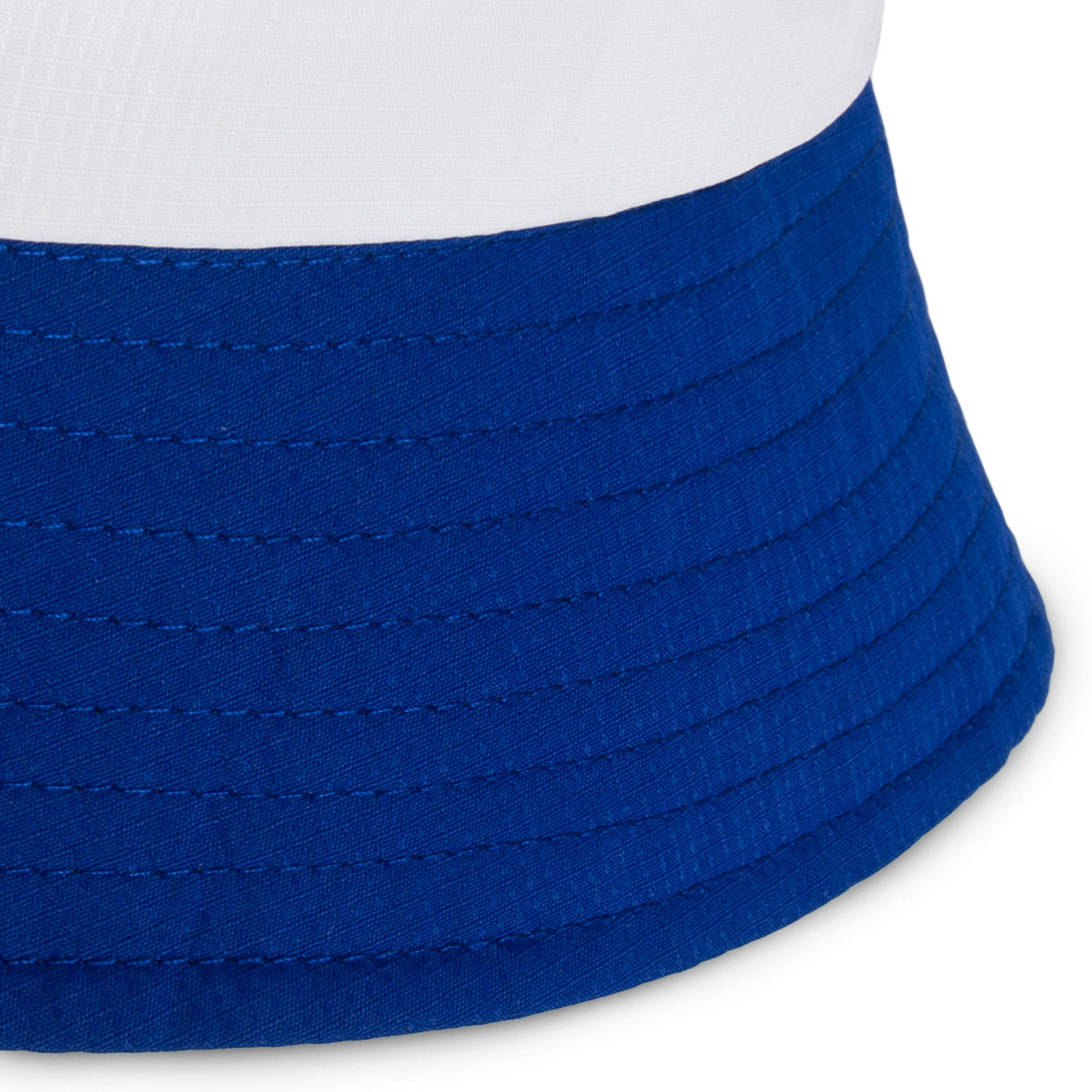 Leeds United bucket hat in white, blue and yellow