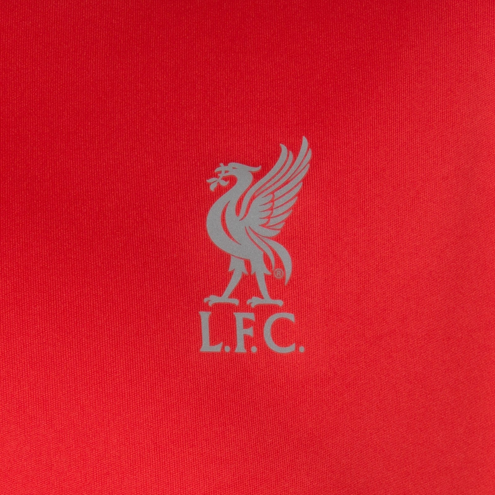 Liverpool kids T-shirt in red & white with club crest to chest