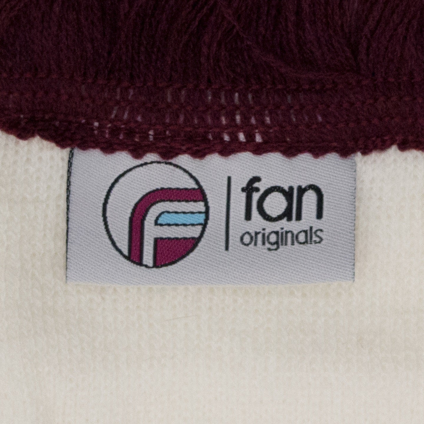 Aston Villa retro bobble hat & bar scarf set in white, claret & blue