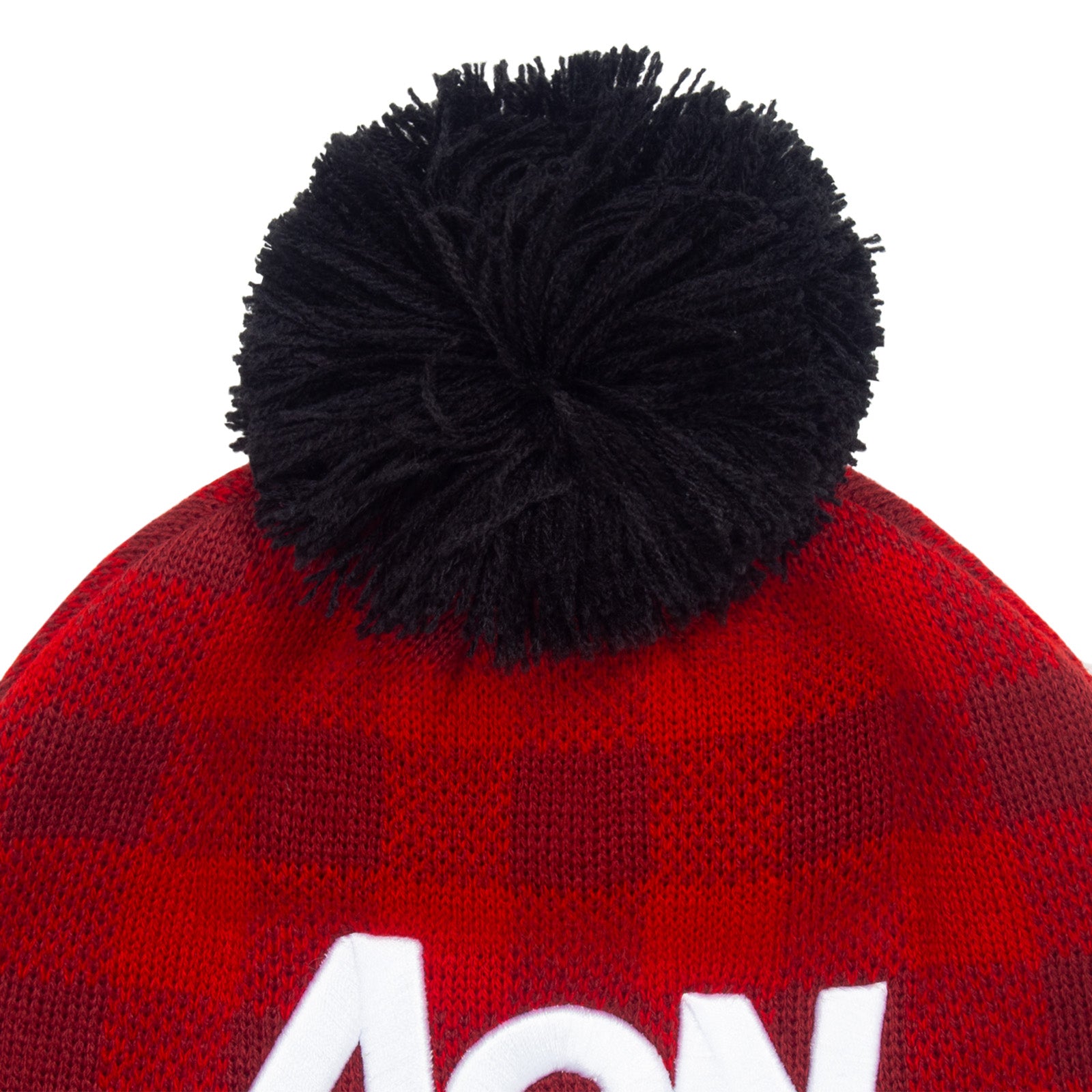 Man United bobble hat in retro red 2012 colours