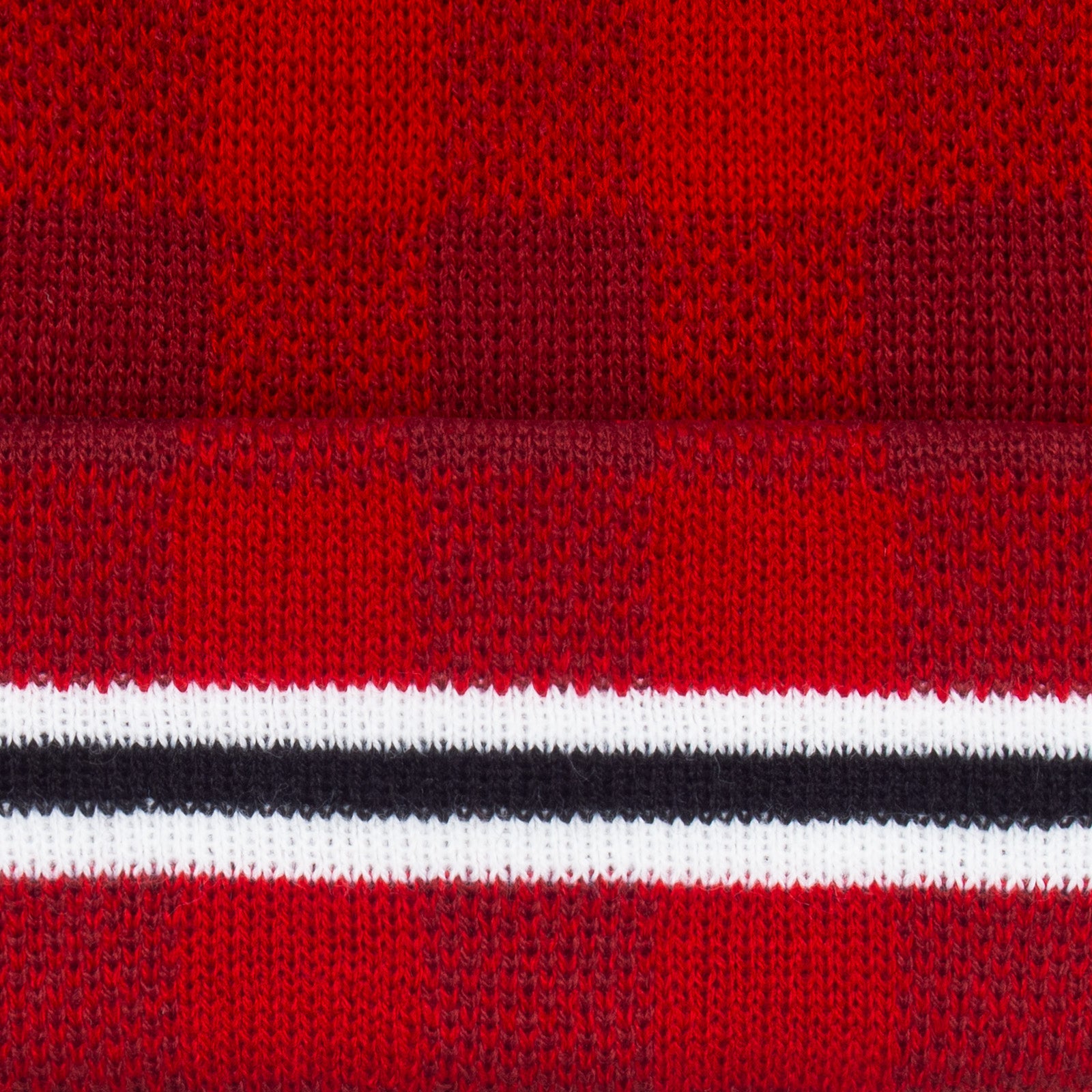 Man United bobble hat in retro red 2012 colours